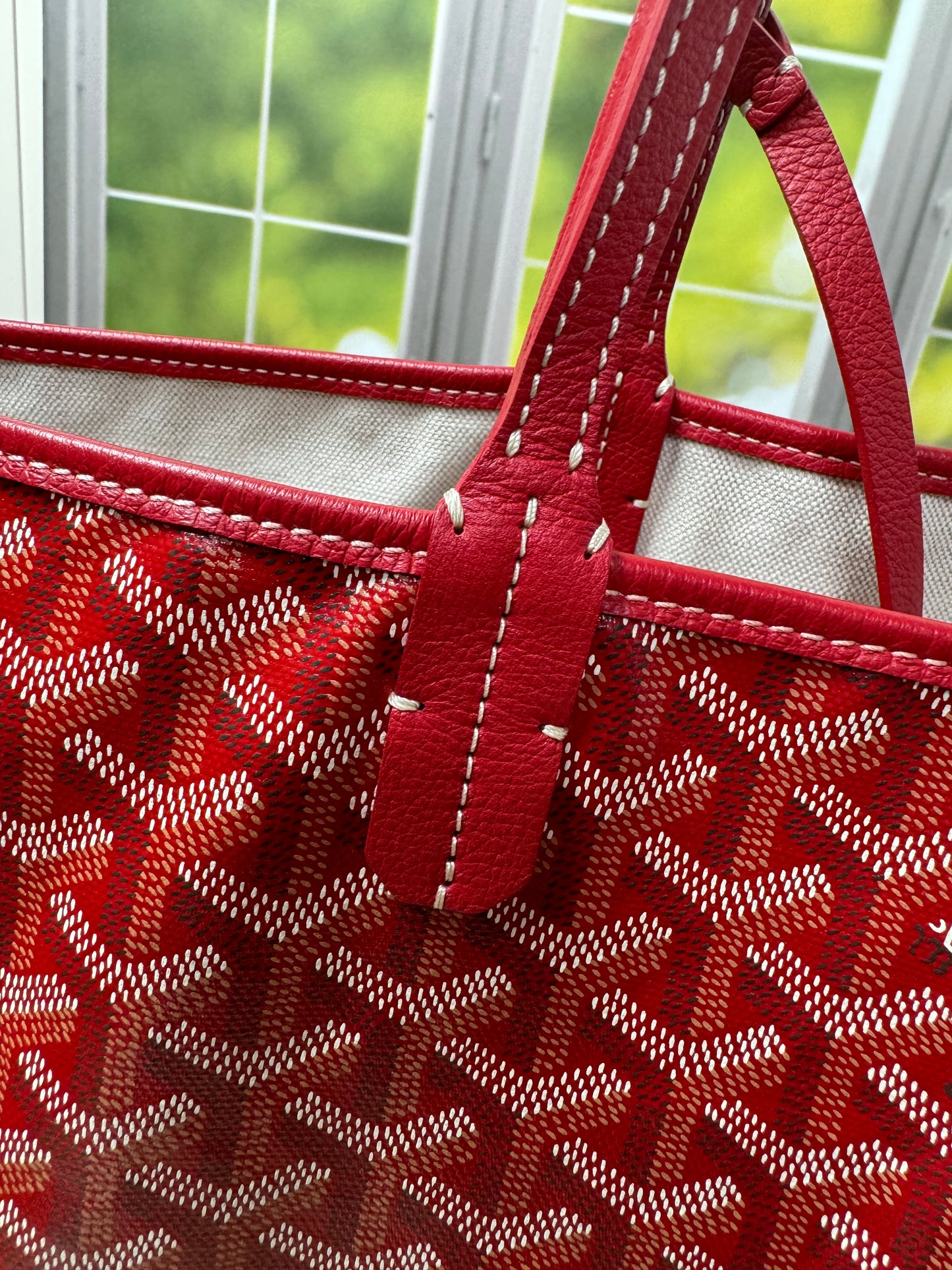 Preowned Goyard St Louis PM size Rouge(Red)