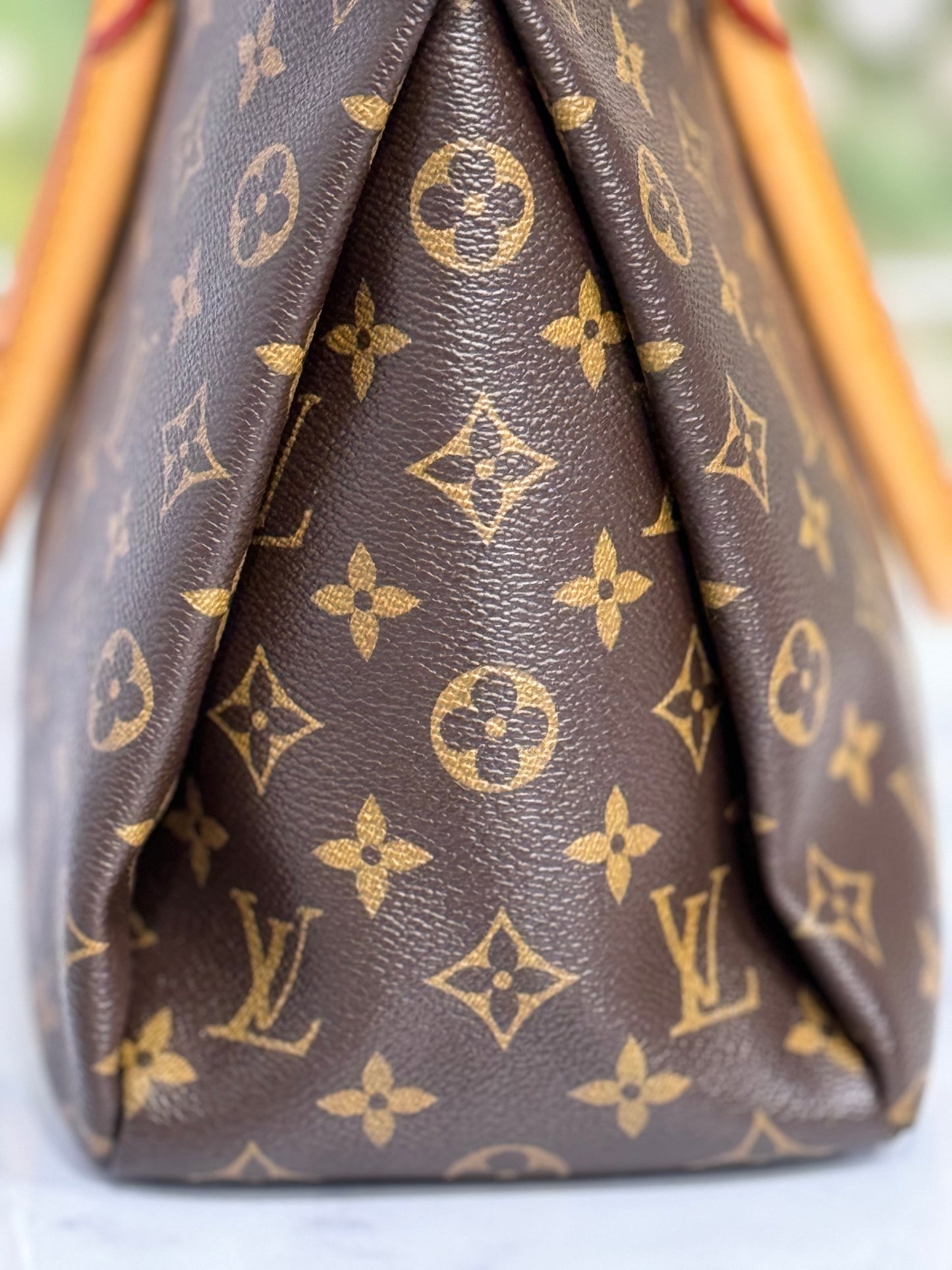 Pre-Owned Louis Vuitton Pallas MM monogram