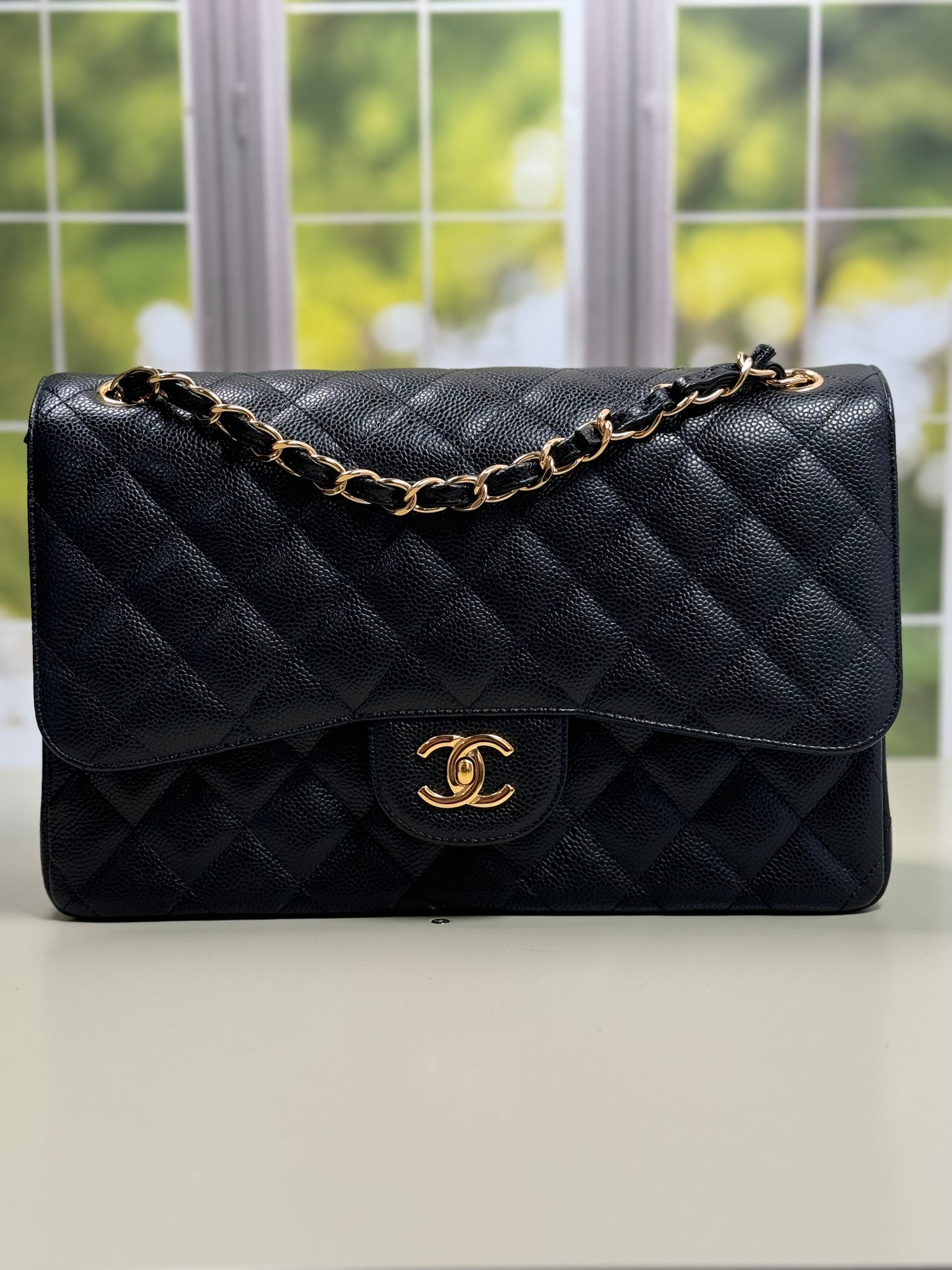 Preowned Chanel Jumbo Classic Flap GHW Caviar