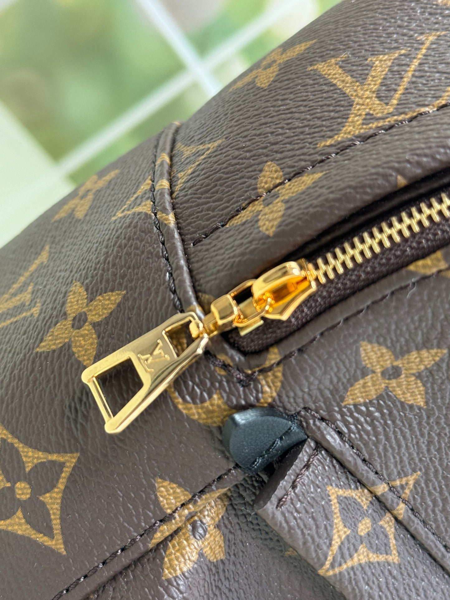 Preowned Louis Vuitton Palm Spring Mini