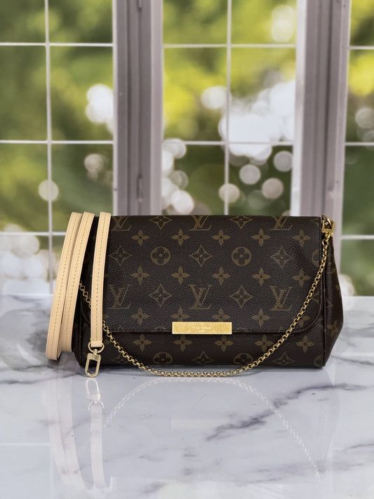 SA4153 Pre-Owned Louis Vuitton Favorite Monogram Mm size