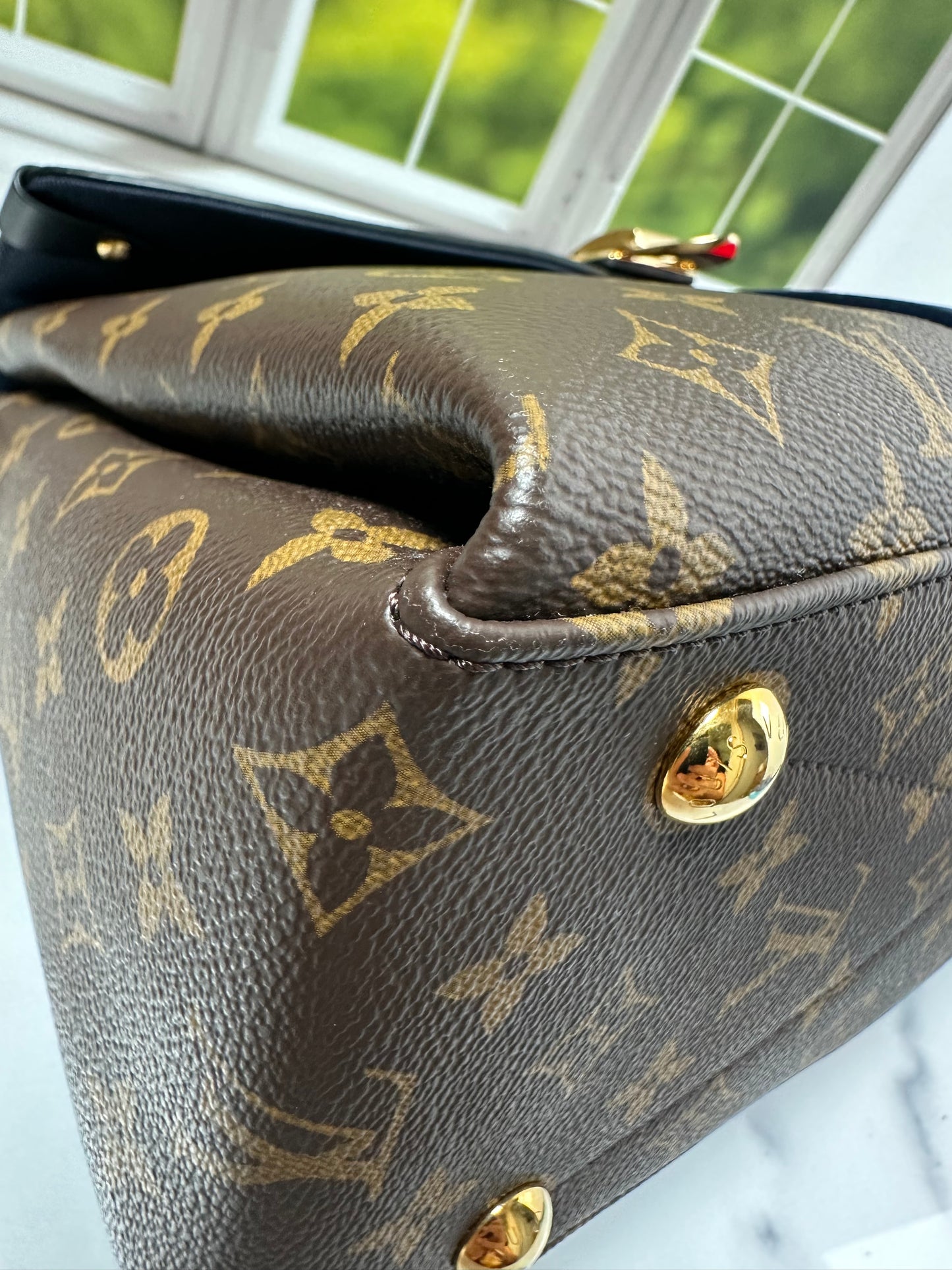 Preowned Louis Vuitton George MM size