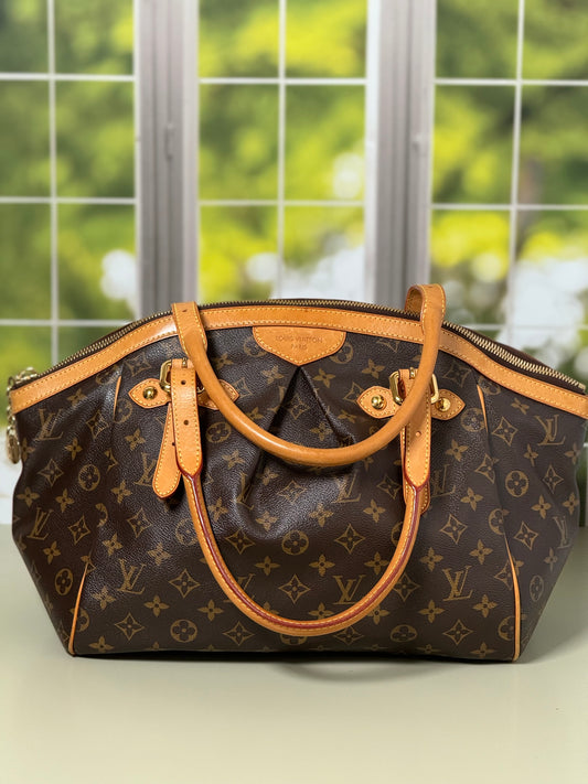 Preowned Louis Vuitton Tivoli Gm