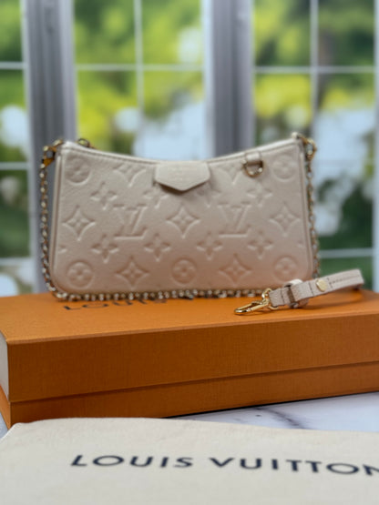 Preowned Louis Vuitton Easy Pouch On Strap