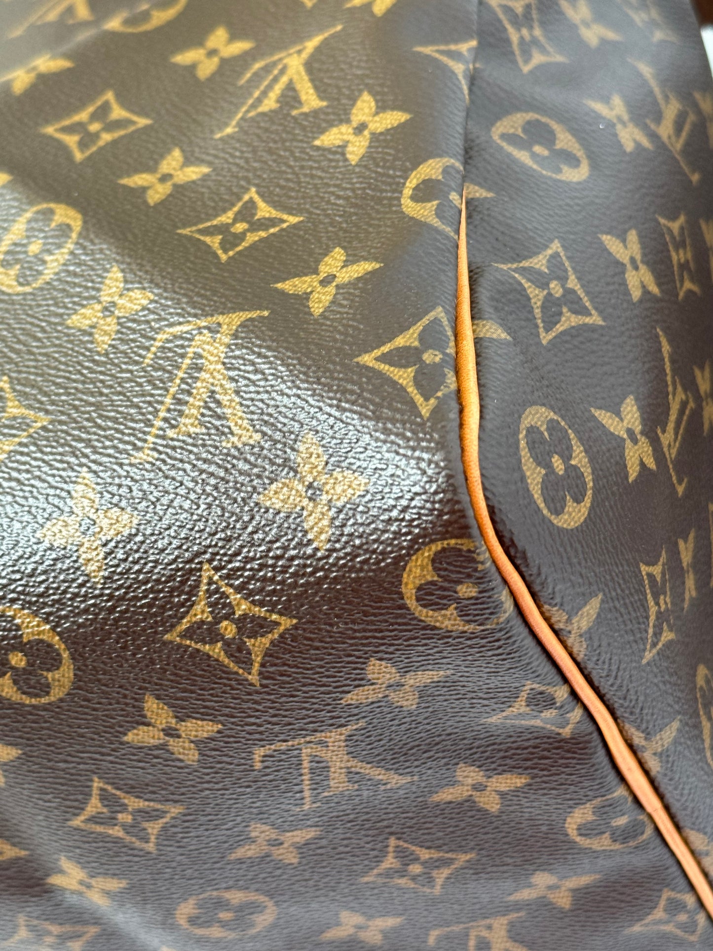 Preowned Louis Vuitton speedy 40