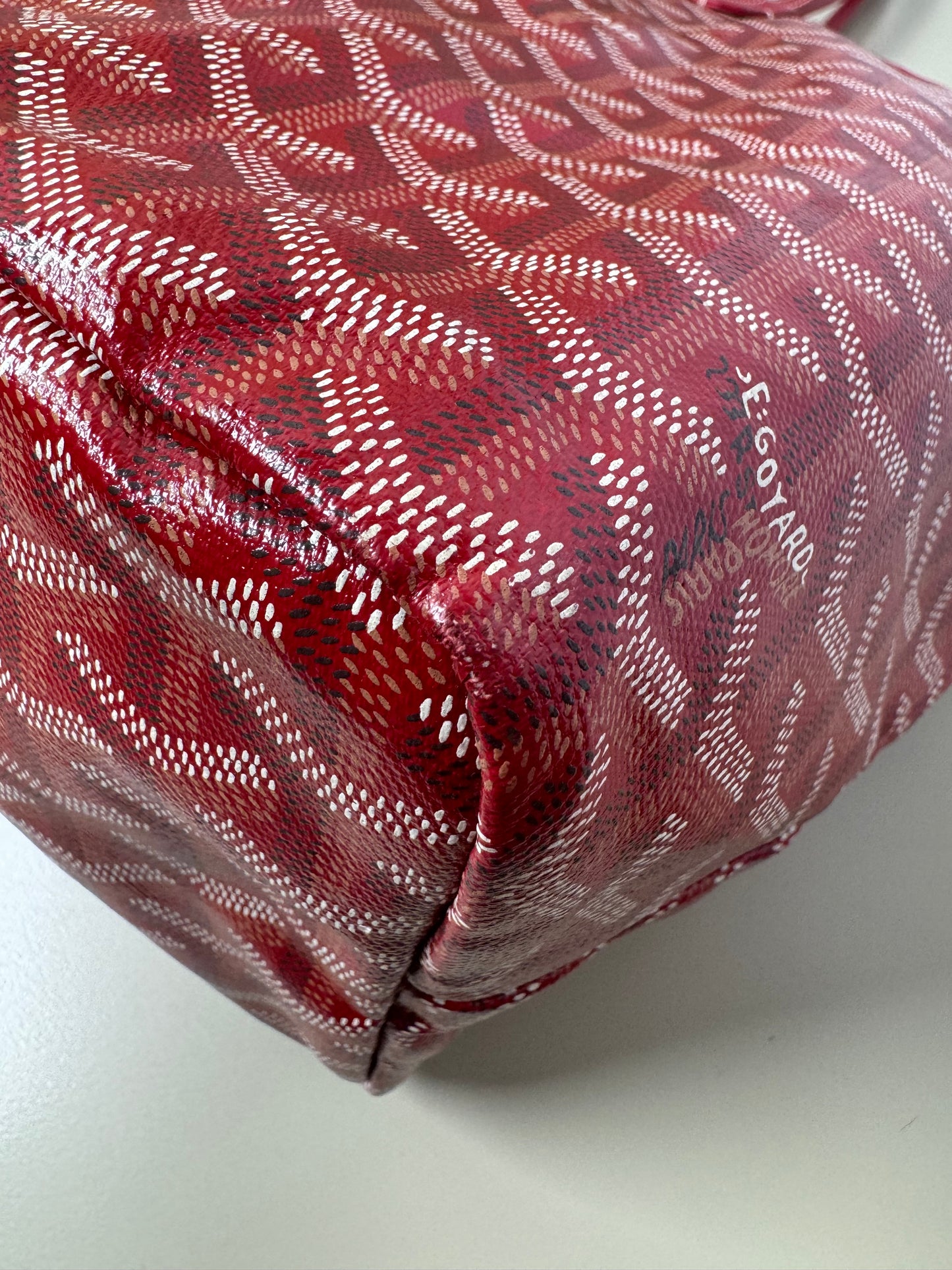 Preowned Goyard St Louis PM size Rouge(Red)