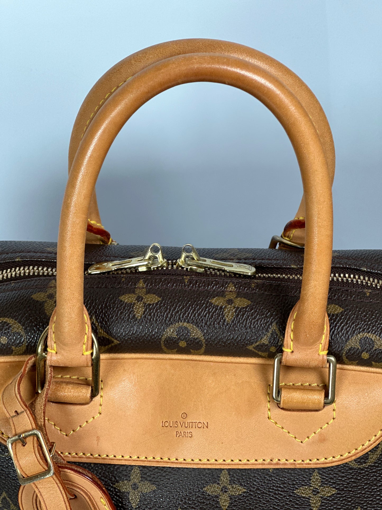 Pre-Owned Louis Vuitton Deauville MB0033