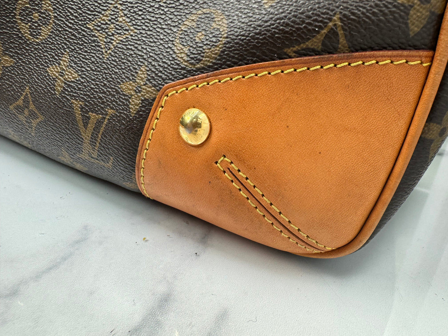 Preowned Louis Vuitton Estrella MM Suze