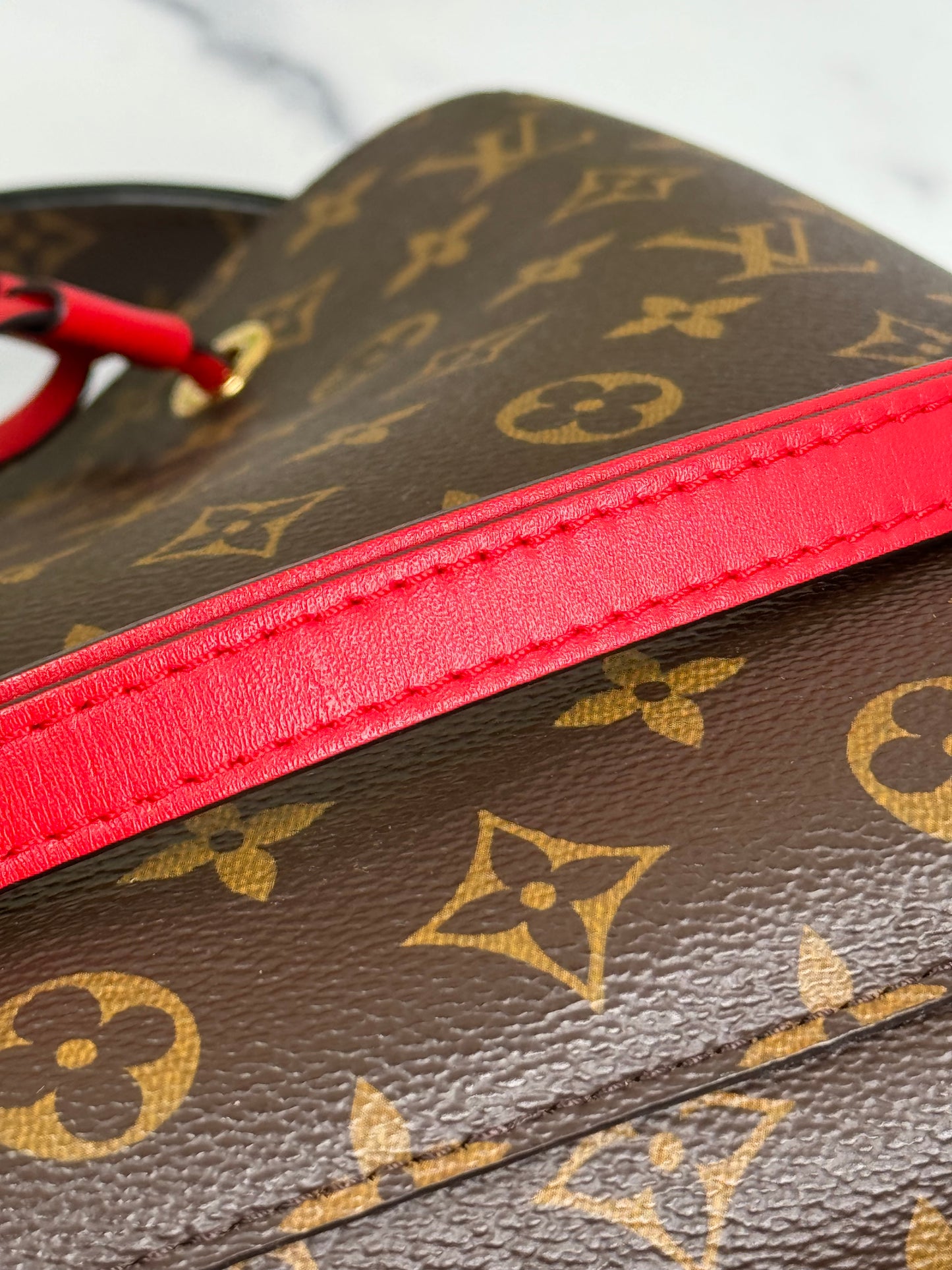 Preowned Louis Vuitton Neonoe monogram