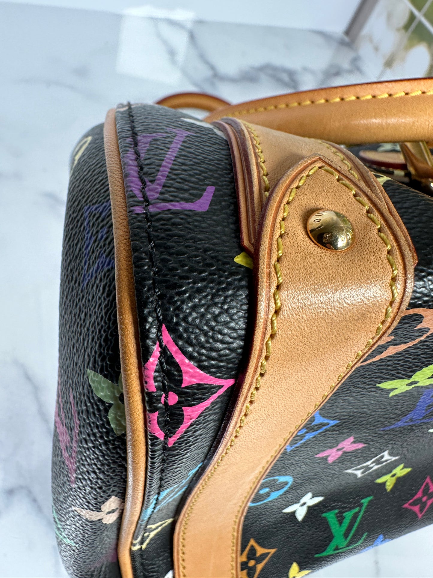 Pre-Owned Louis Vuitton Priscilla Multicolor