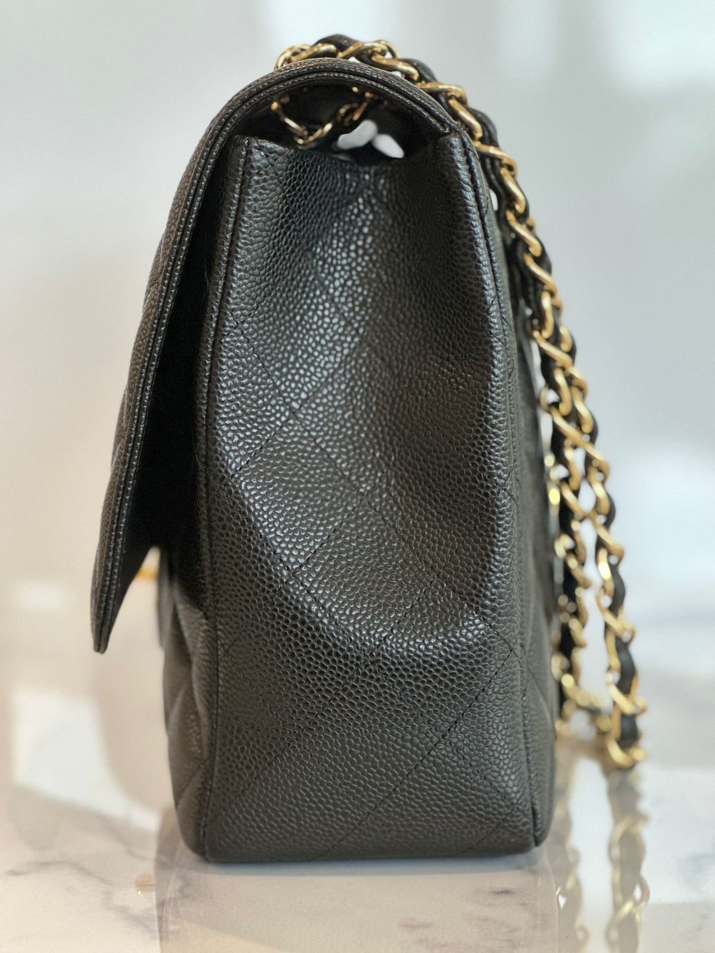 09 SC-A47600 CHANEL TIMELESS CLASSIC MAXI QUILTED SINGLE FLAP BLACK CAVIAR MPY/METAL PALE YELLOW (CLASSIC GOLD HARDWARE (SN 13802615)