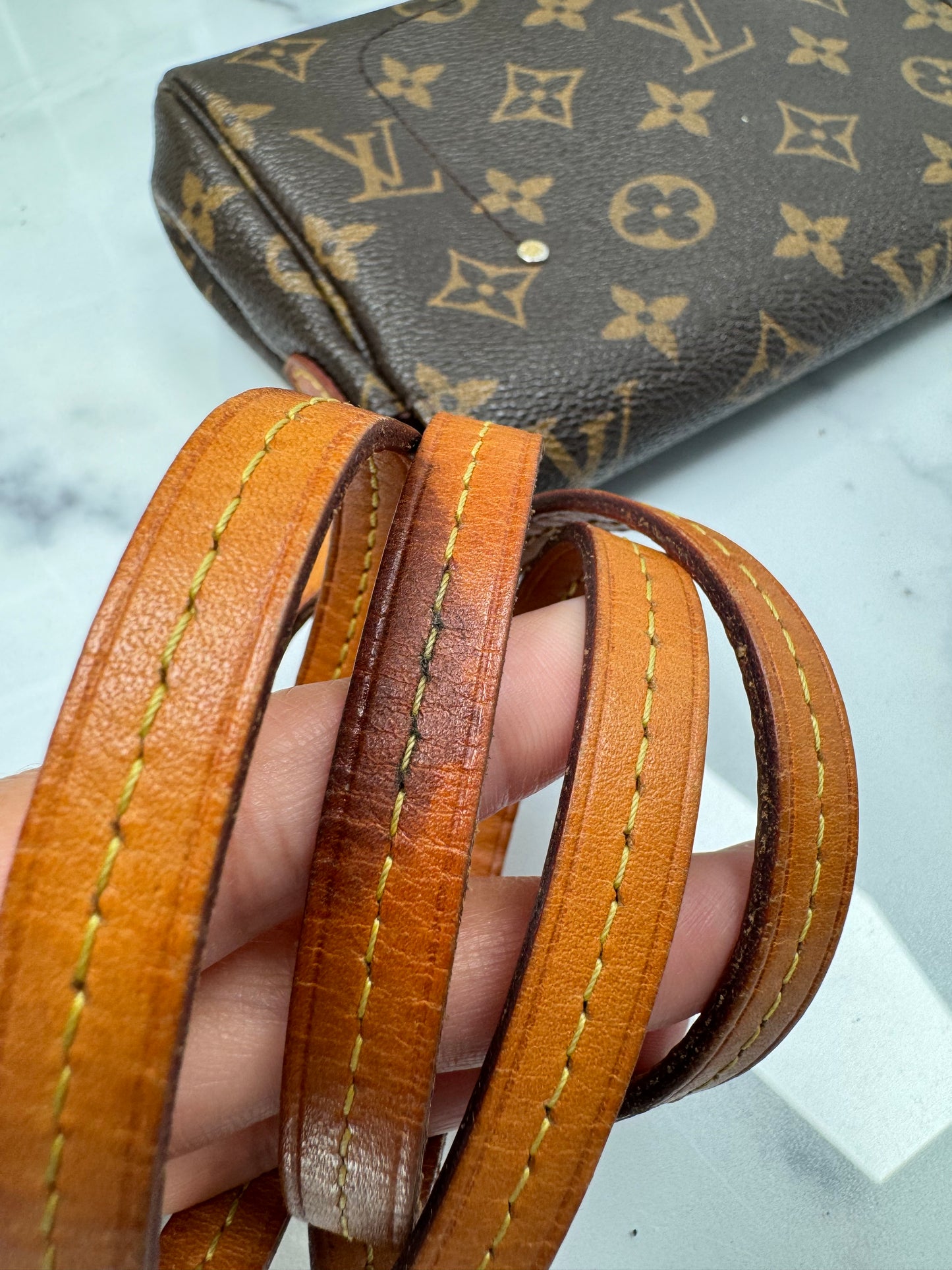 Preowned Louis Vuitton Favorite PM size monogram