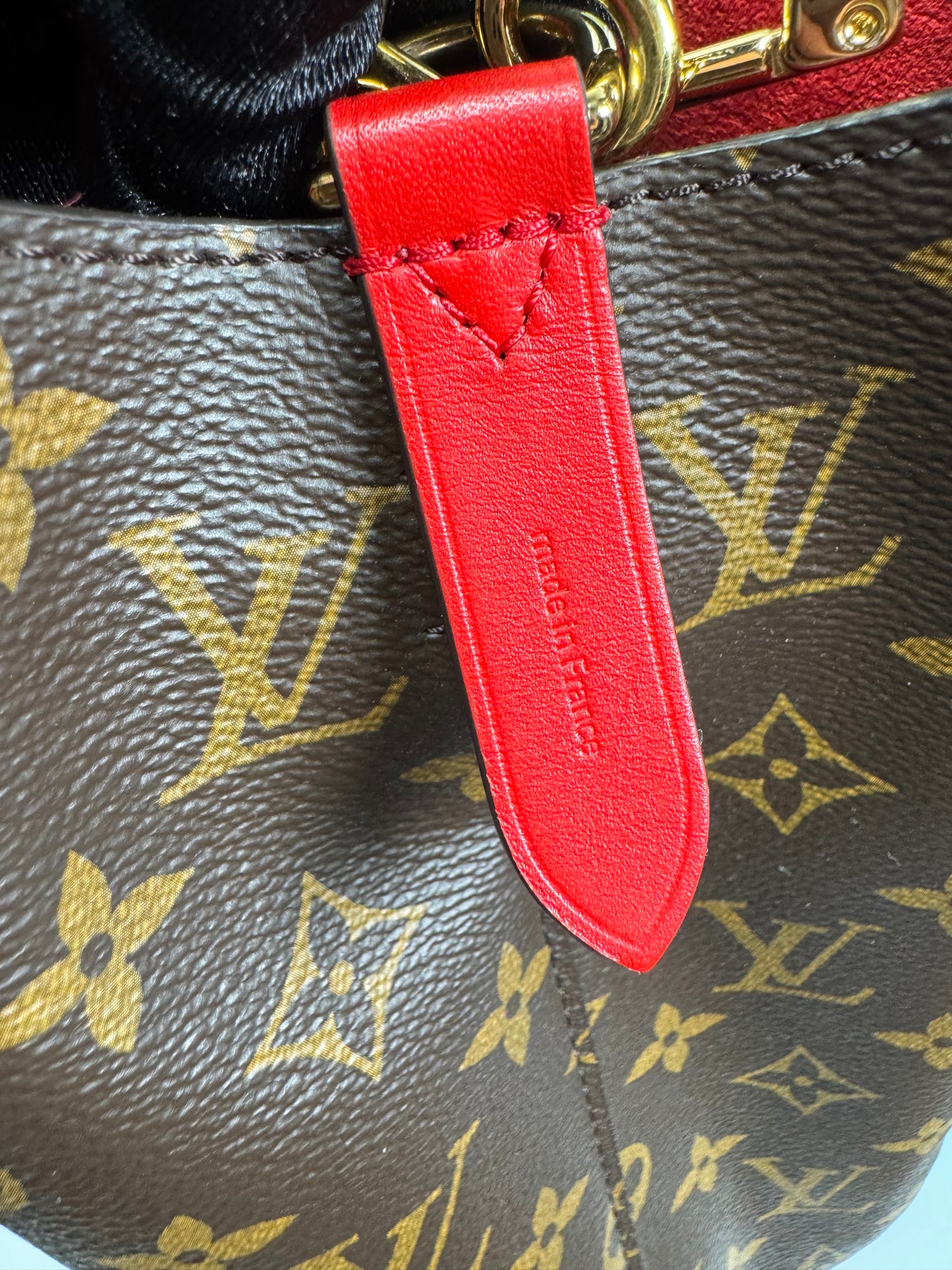 Preowned Louis Vuitton Neonoe monogram