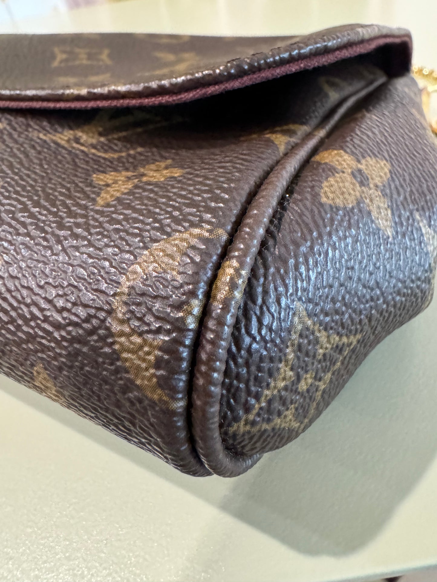 Preowned Louis Vuitton Favorite Monogram MM size