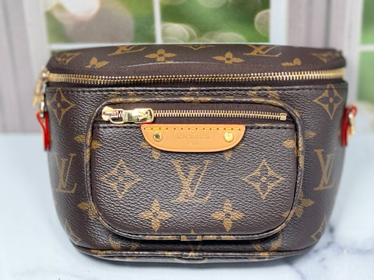 Preowned Louis Vuitton Fanny Pack