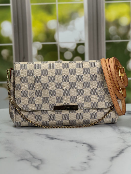 Preowned Louis Vuitton Favorite Damier Azur MM size