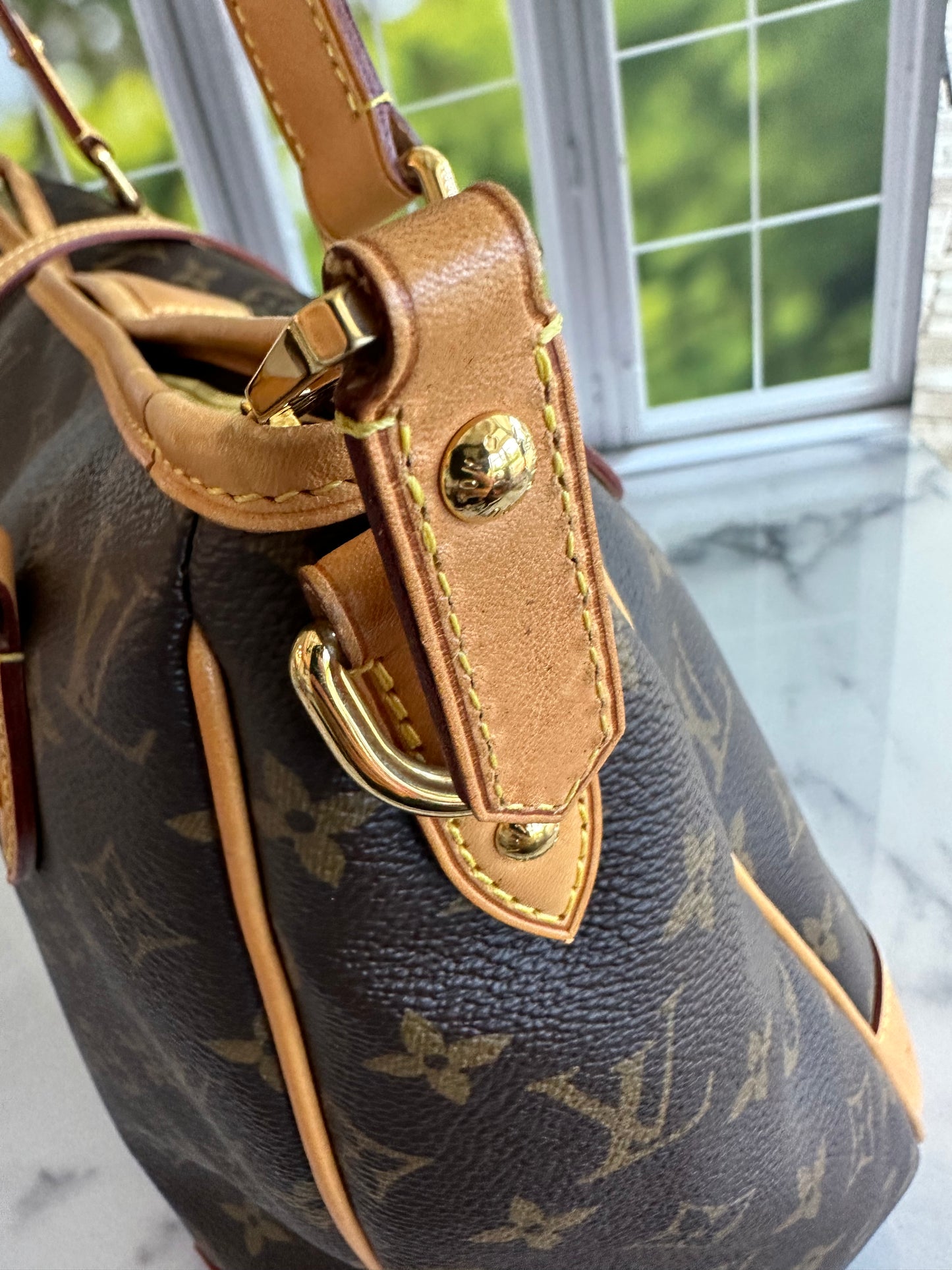 Preowned Louis Vuitton Estrella MM size Monogram