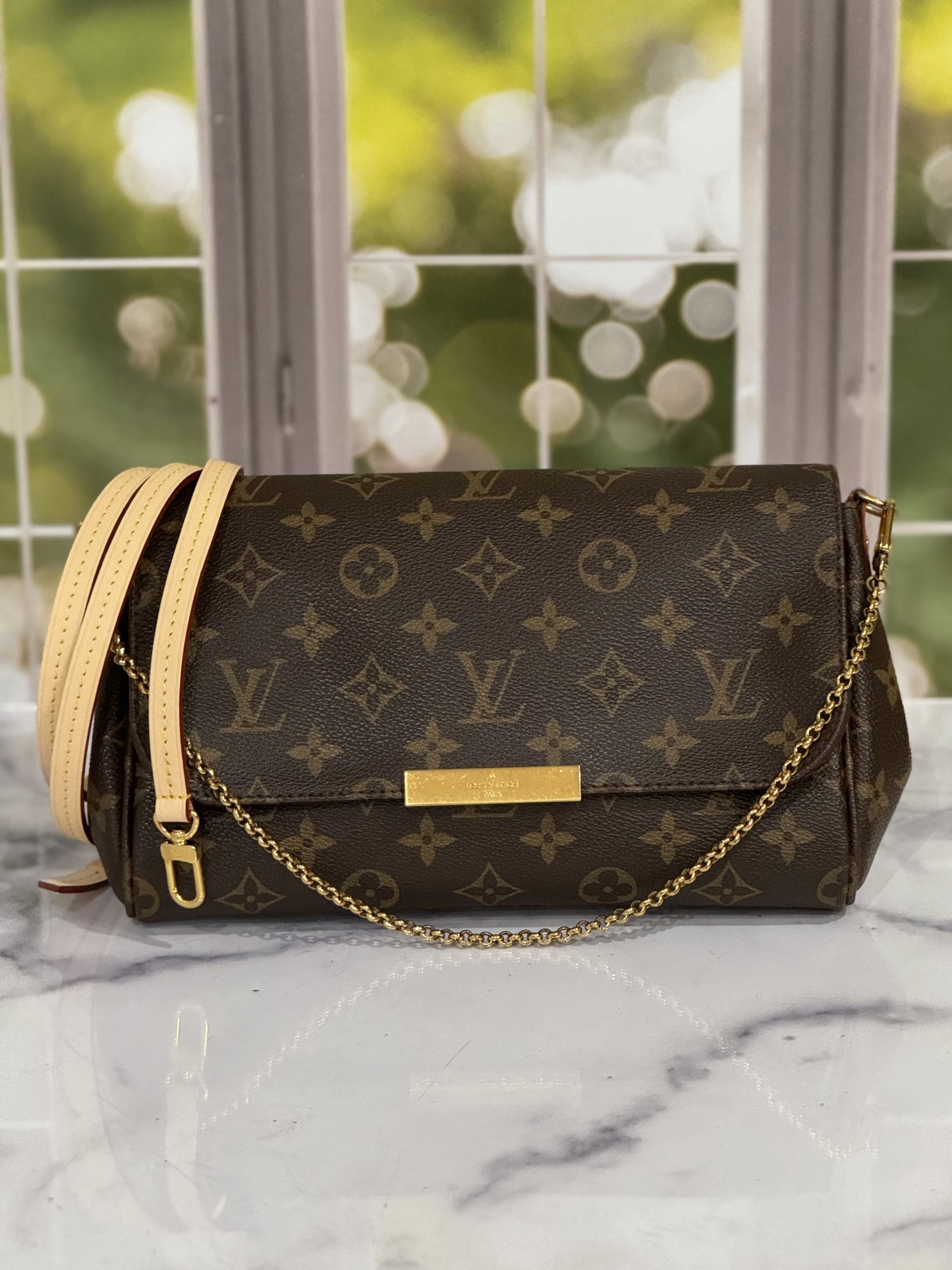 FL0165 Pre Owned Louis Vuitton Favorite Monogram MM Brown Shoulder and Trade and Steal LLC