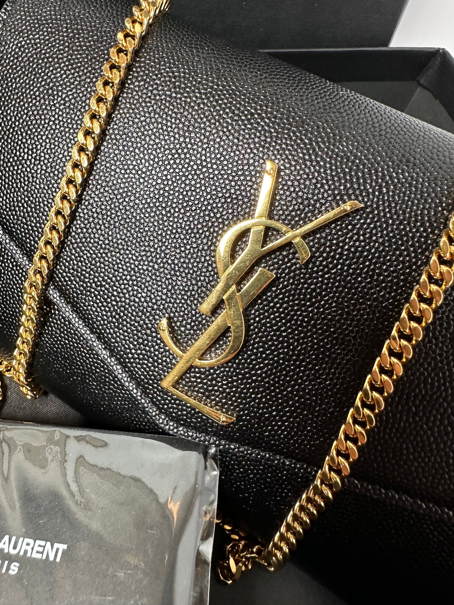 Pre-Owned YSL uptown wallet On chain