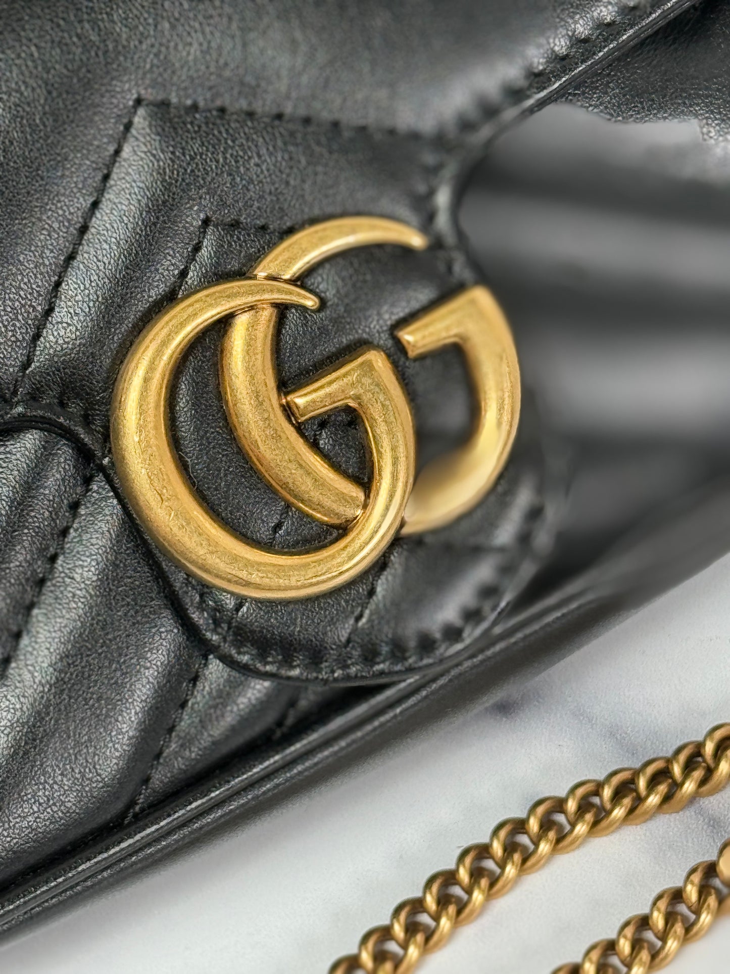 Preowned Gucci Marmont super Mini