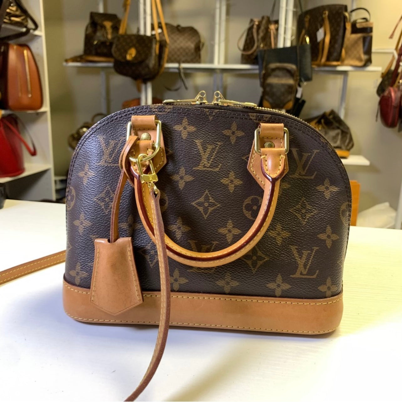 Pre-Owned Louis Vuitton Alma BB Monogram SN1129