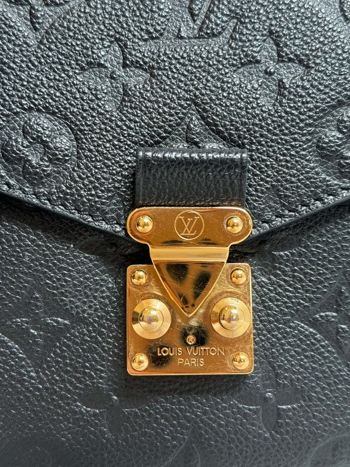 Preowned Louis Vuitton Metis Empreinte Noir