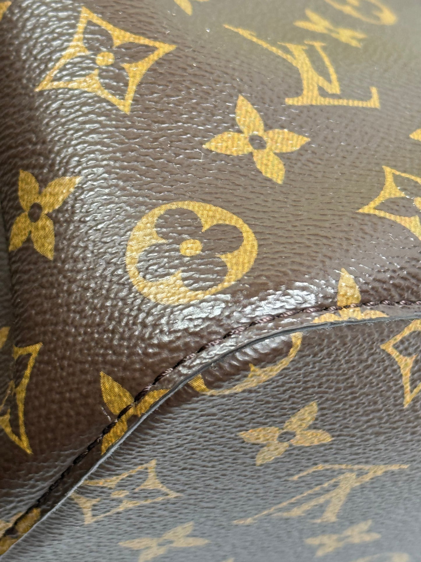 Preowned Louis Vuitton Neonoe monogram