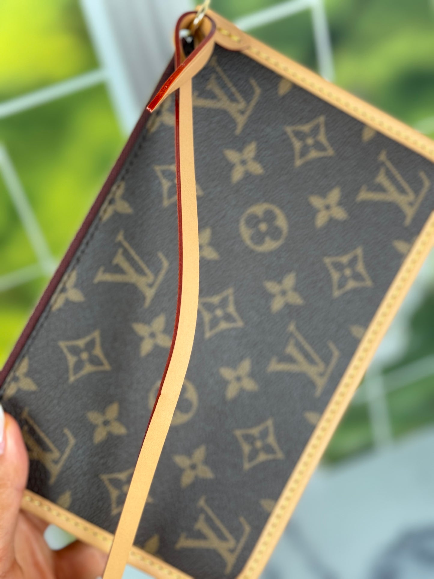 Preowned Louis Vuitton Carry all PM size