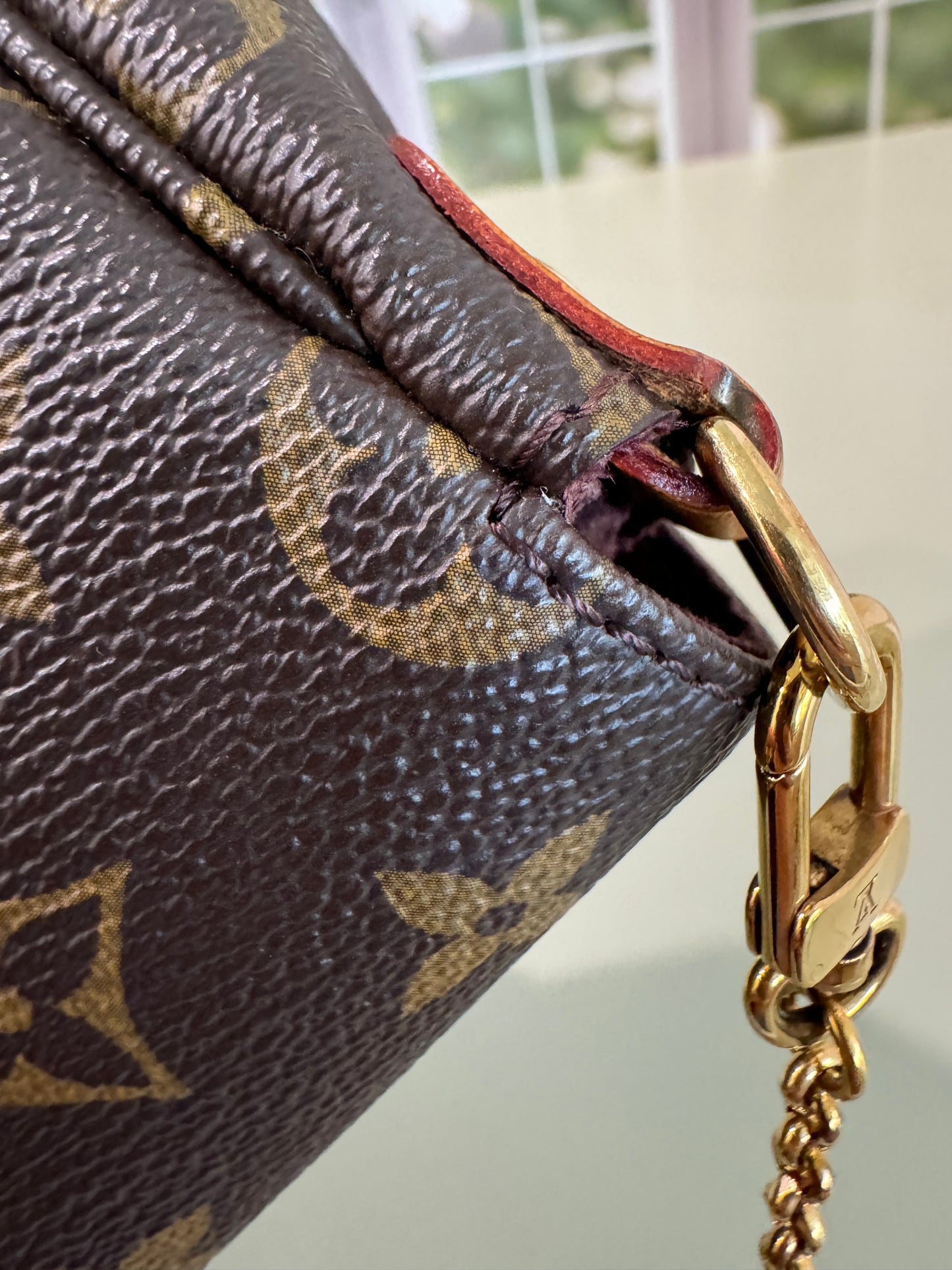 Preowned Louis Vuitton Favorite MM size Monogram