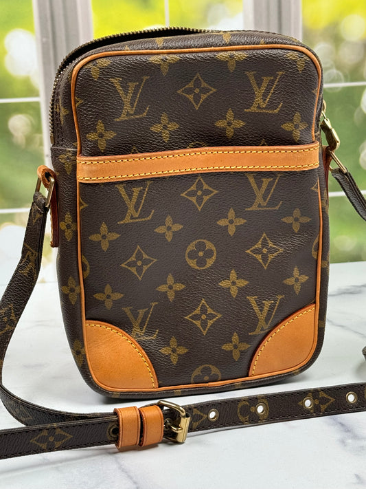 Preowned Louis Vuitton Danube