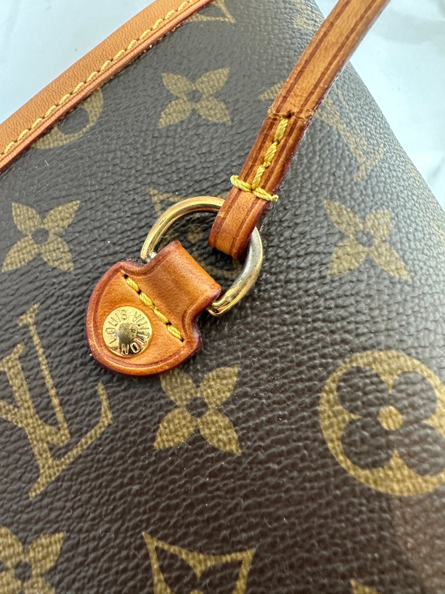 FL4173 Preowned Louis Vuitton Neverful GM size