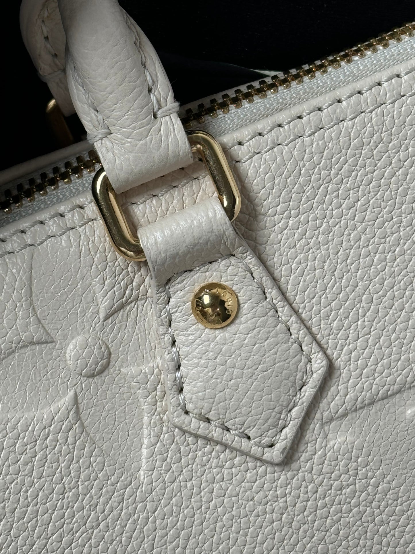 Preowned Louis Vuitton Papillon Empreinte