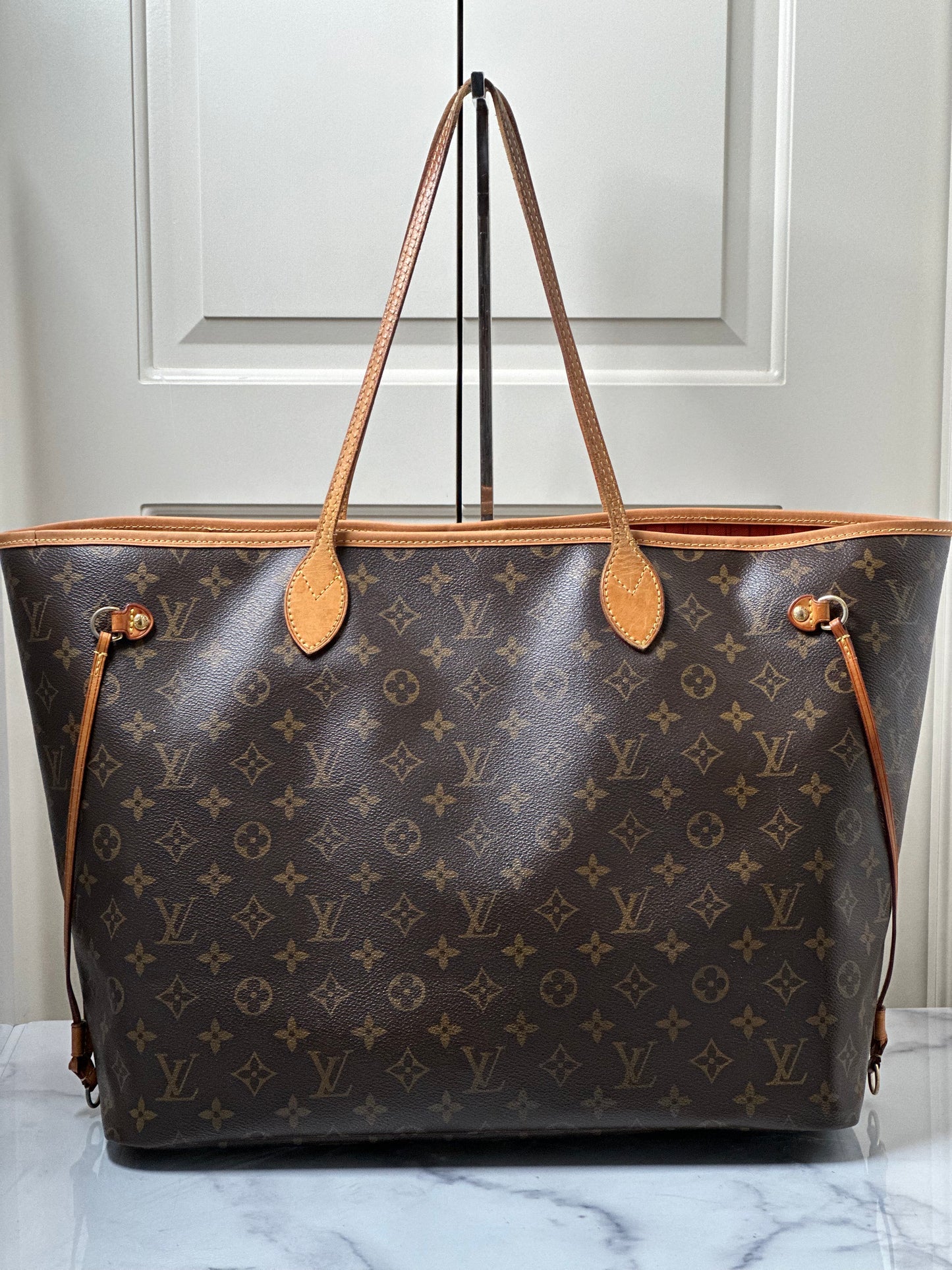 FL4173 Preowned Louis Vuitton Neverful GM size