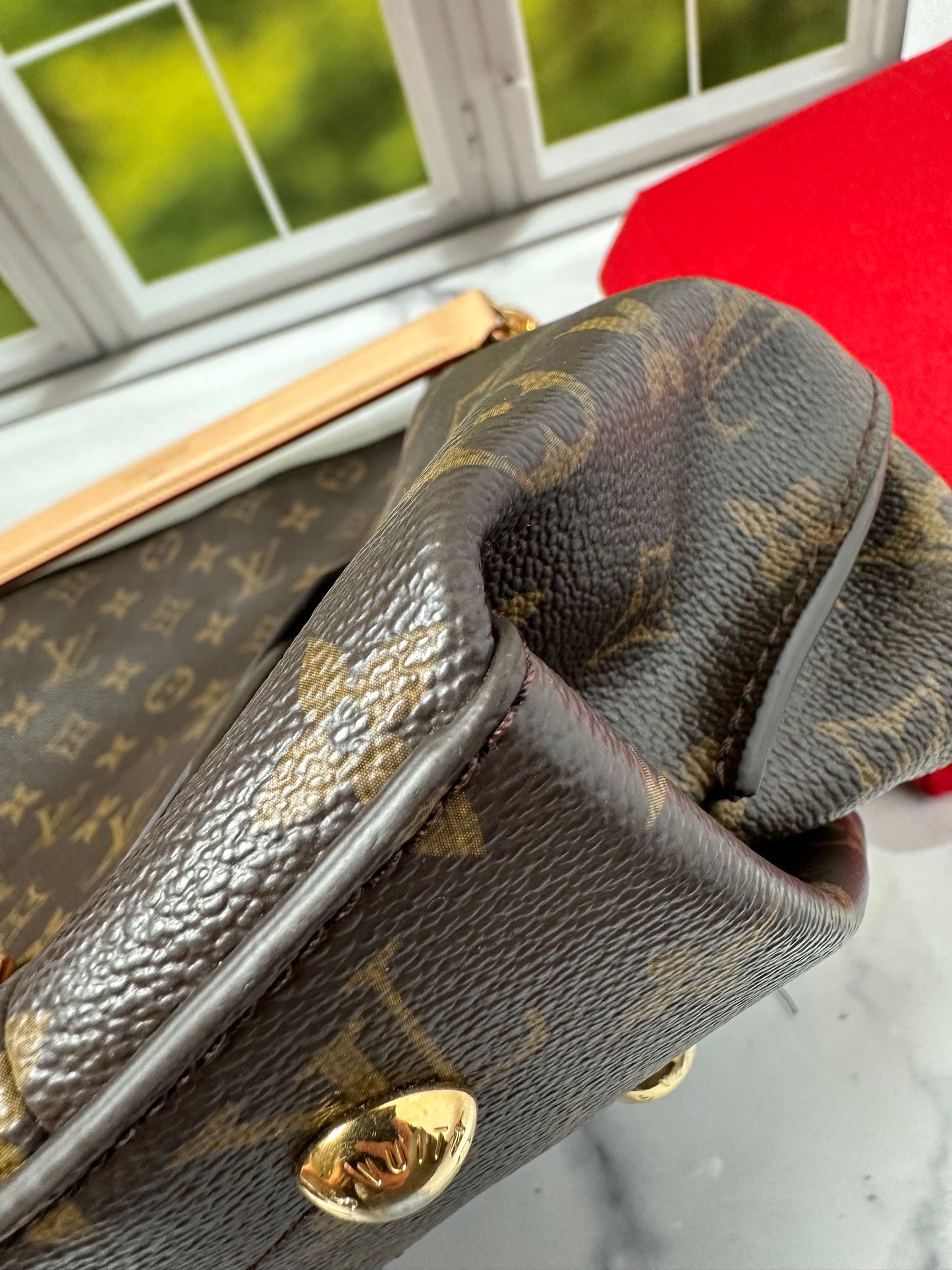 Preowned Louis Vuitton Metis Hobo Monogram