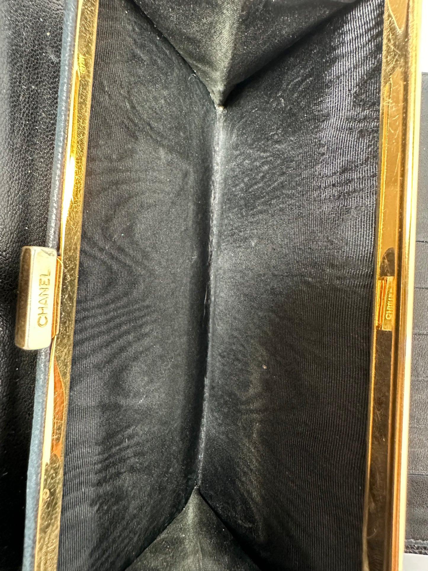 Preowned chanel Wallet Black