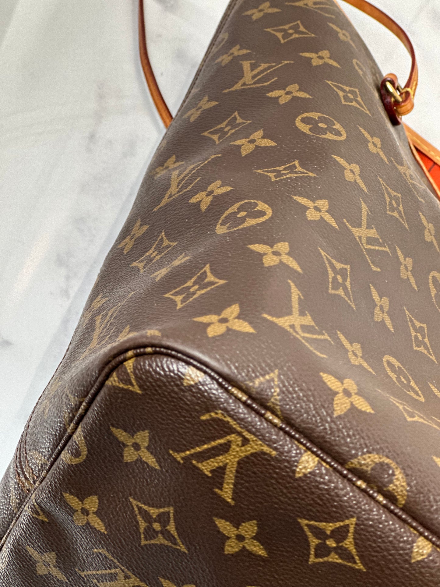 FL4173 Preowned Louis Vuitton Neverful GM size