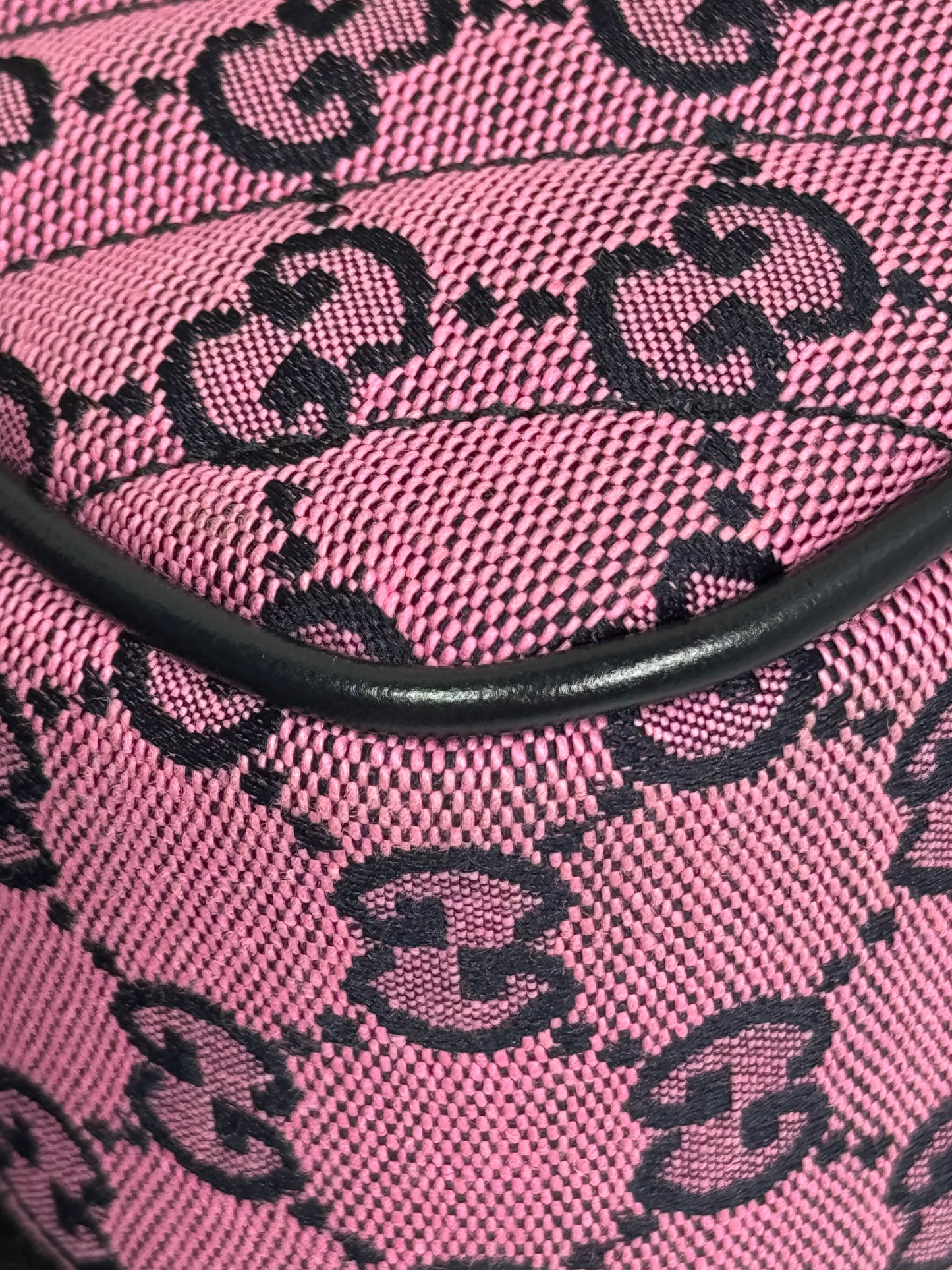 Preowned Gucci Marmont diagonal quilted GG canvass