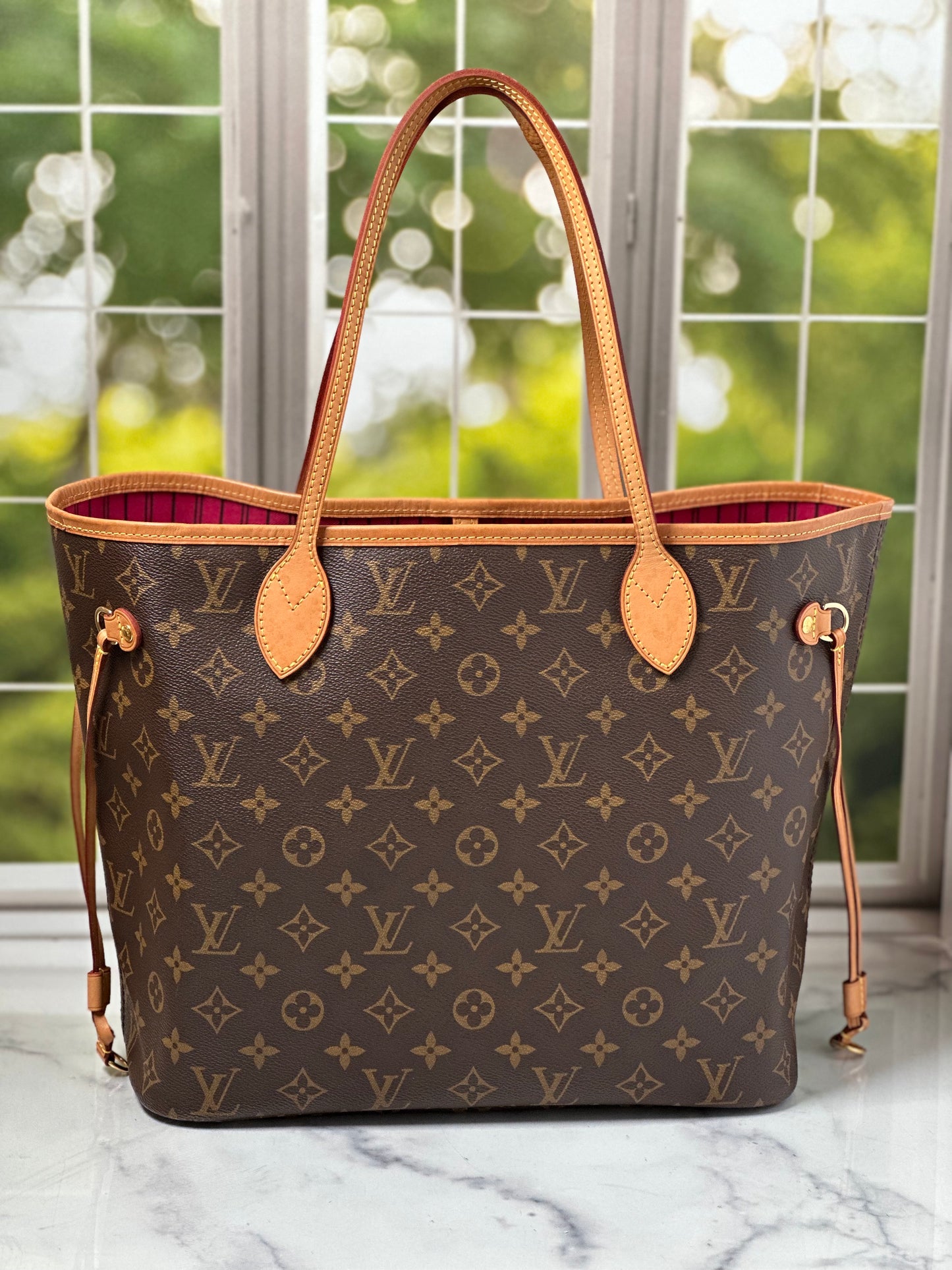 LM2119 Preowned Louis Vuitton Neverful MM Size Monogram no Pouch