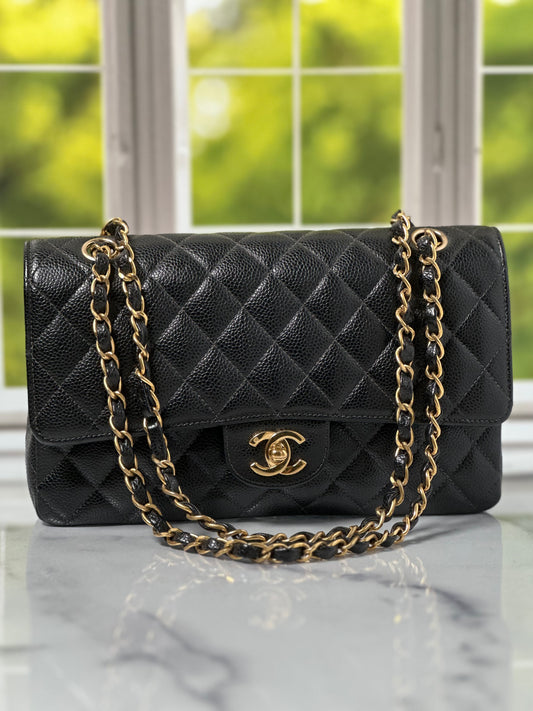 Preowned Vintage Chanel Classic Double Flap Medium GHW 8854609