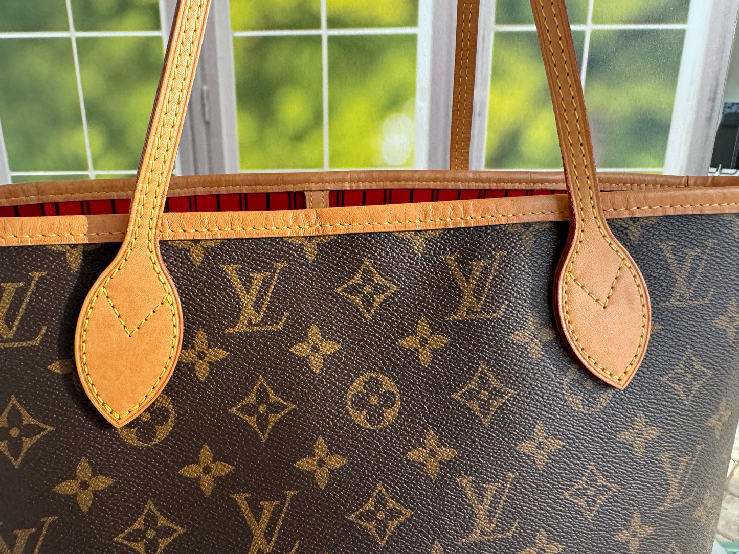 CA2109 Pre-Owned Louis Vuitton Neverful Mm size monogram