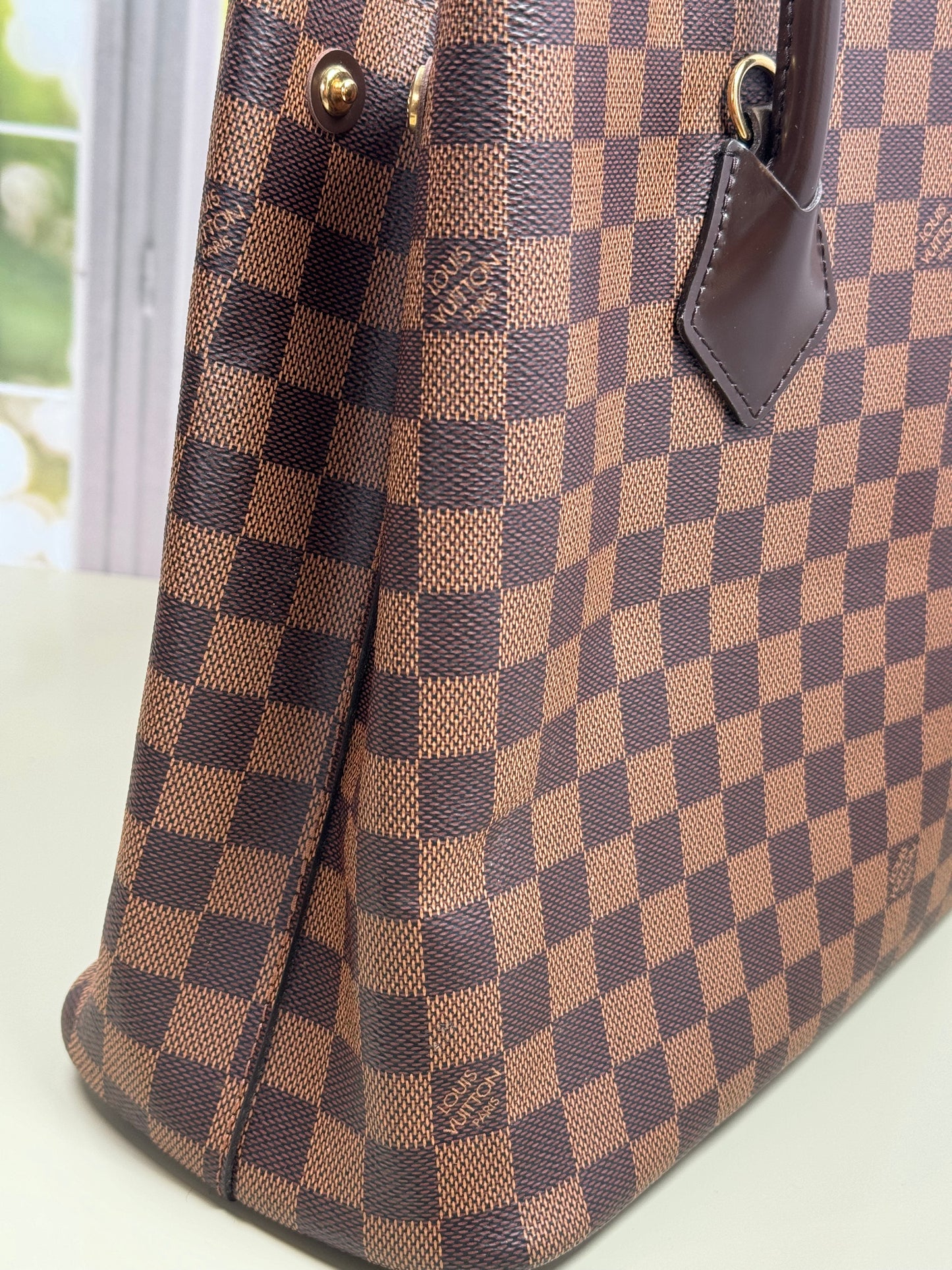 Preowned Louis Vuitton Kensington Damier Ebene