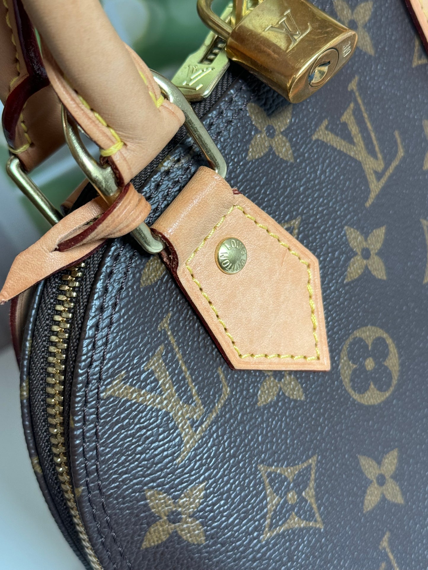 Preowned Louis Vuitton Alma Bb monogram