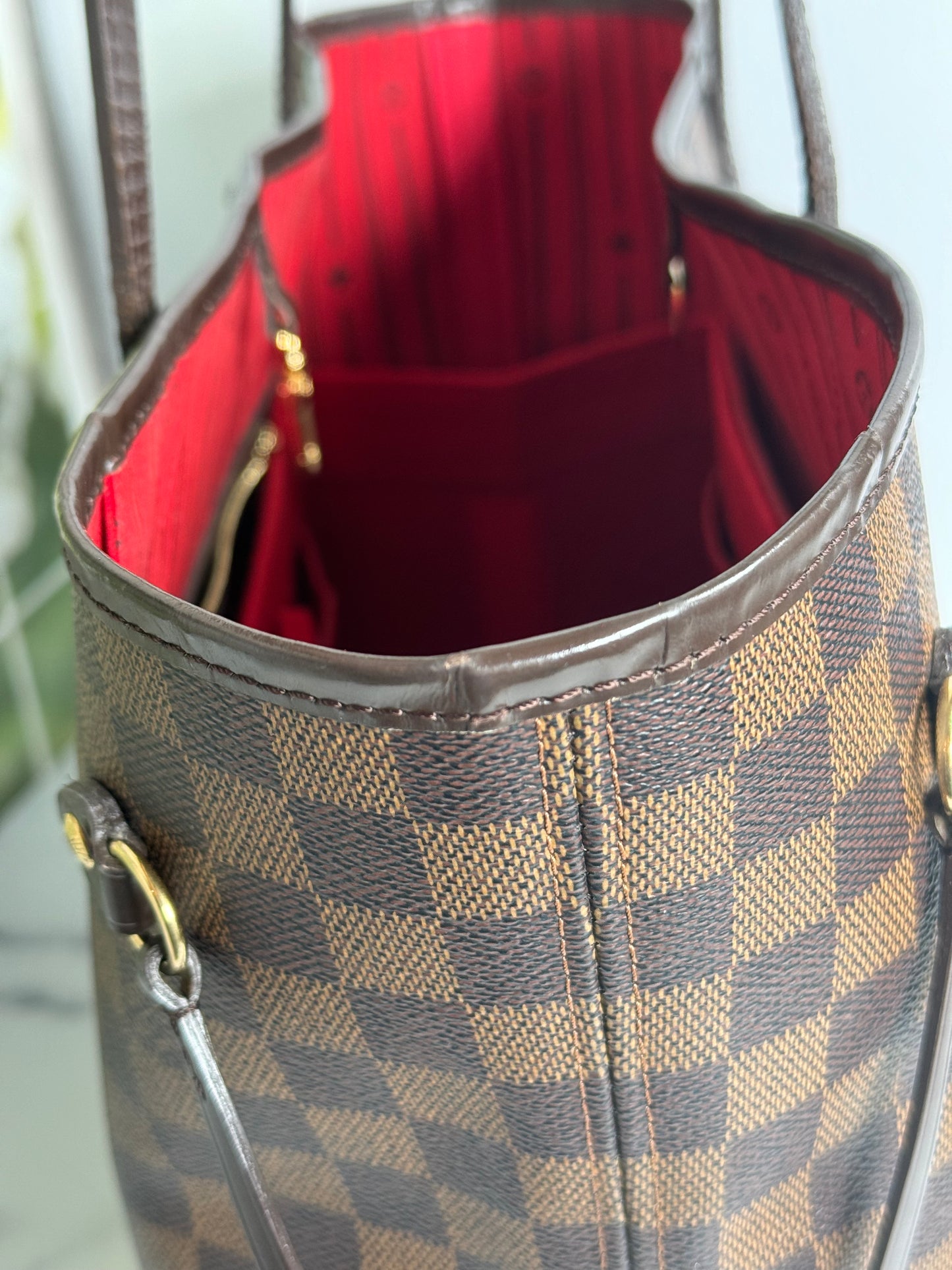 Preowned Louis Vuitton Neverful MM Size Damier Ebene