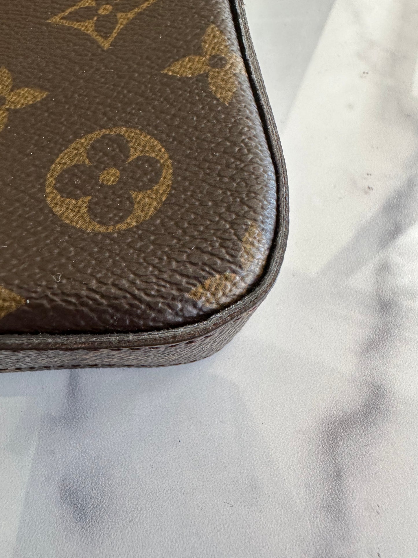 Preowned Louis Vuitton Felicie Monogram