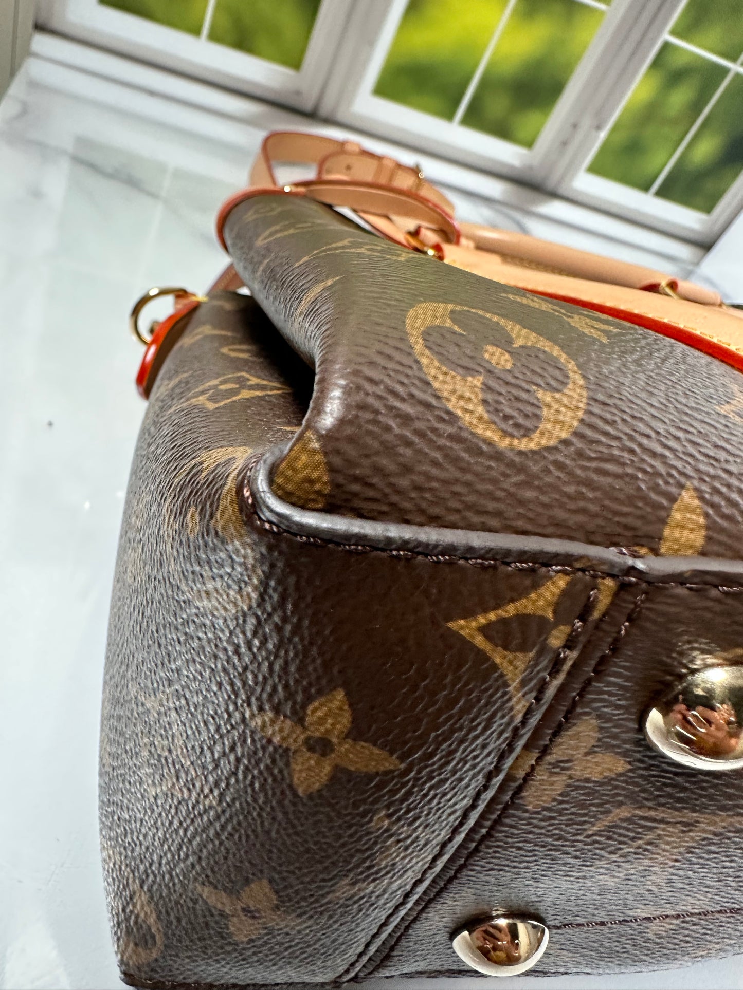 Preowned Louis Vuitton Soufflot BB Monogram