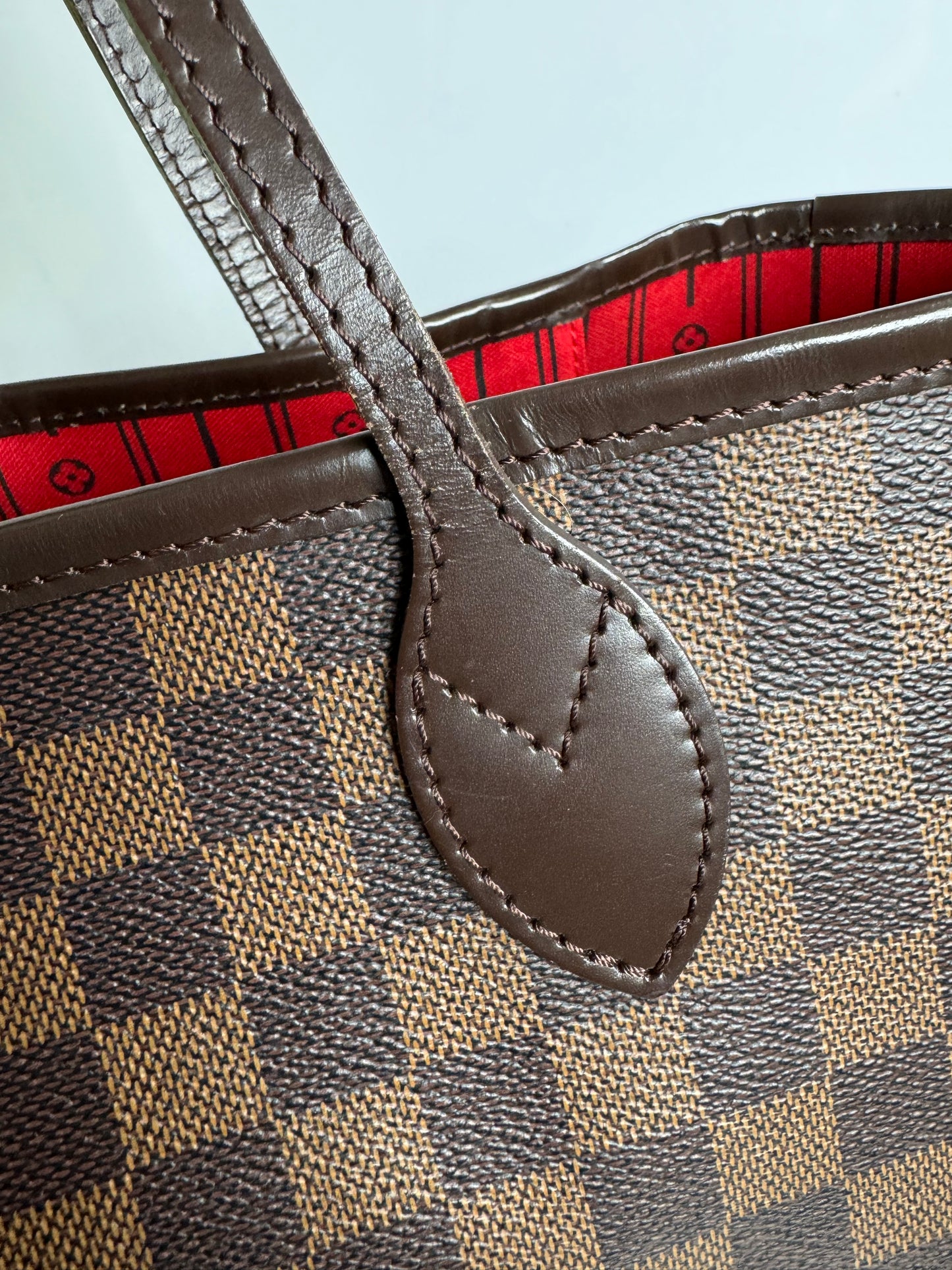 Preowned Louis Vuitton Neverful MM Size Damier Ebene