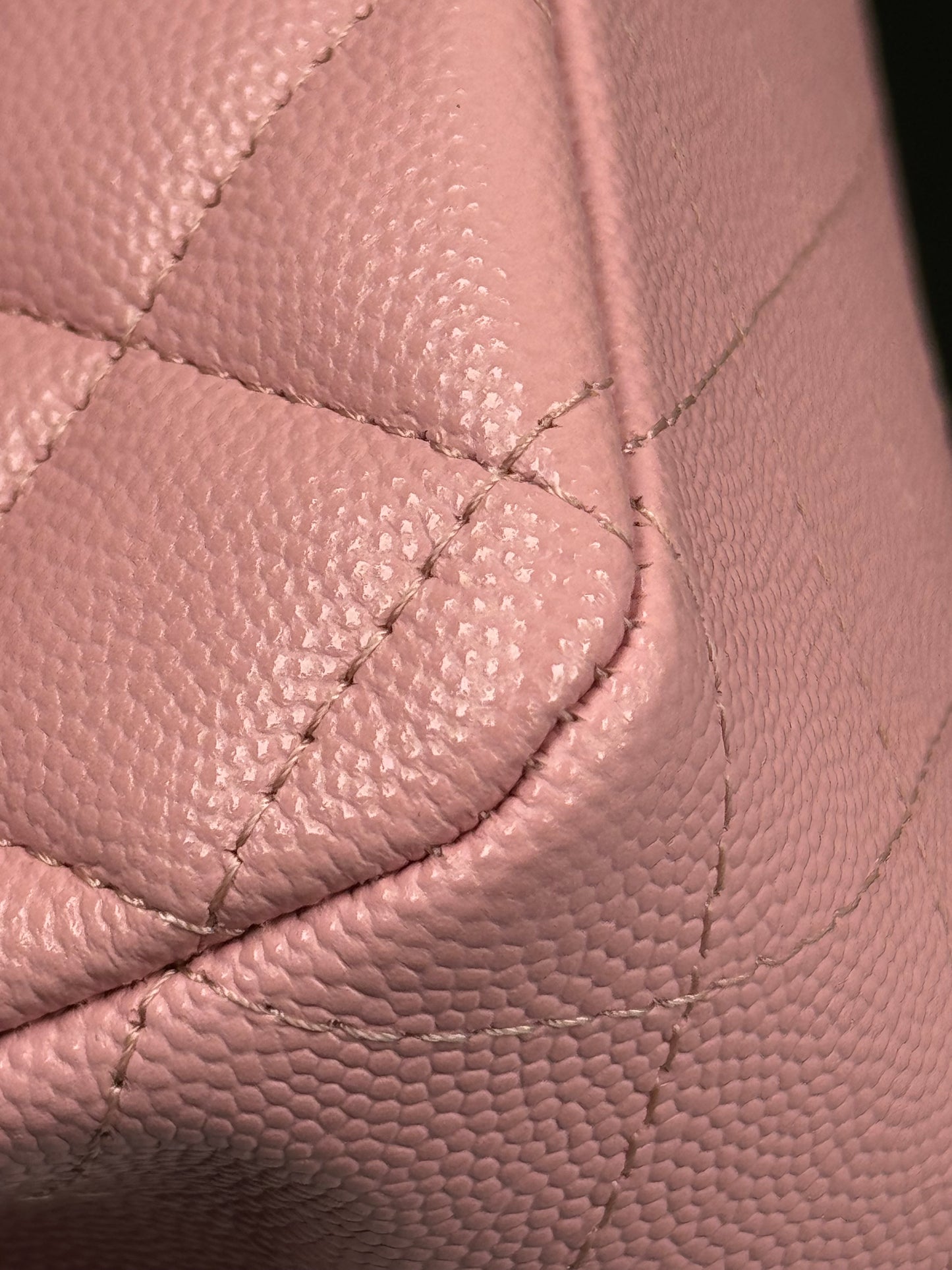 Preowned Chanel Classic Flap 22C Pink Grained Caviar