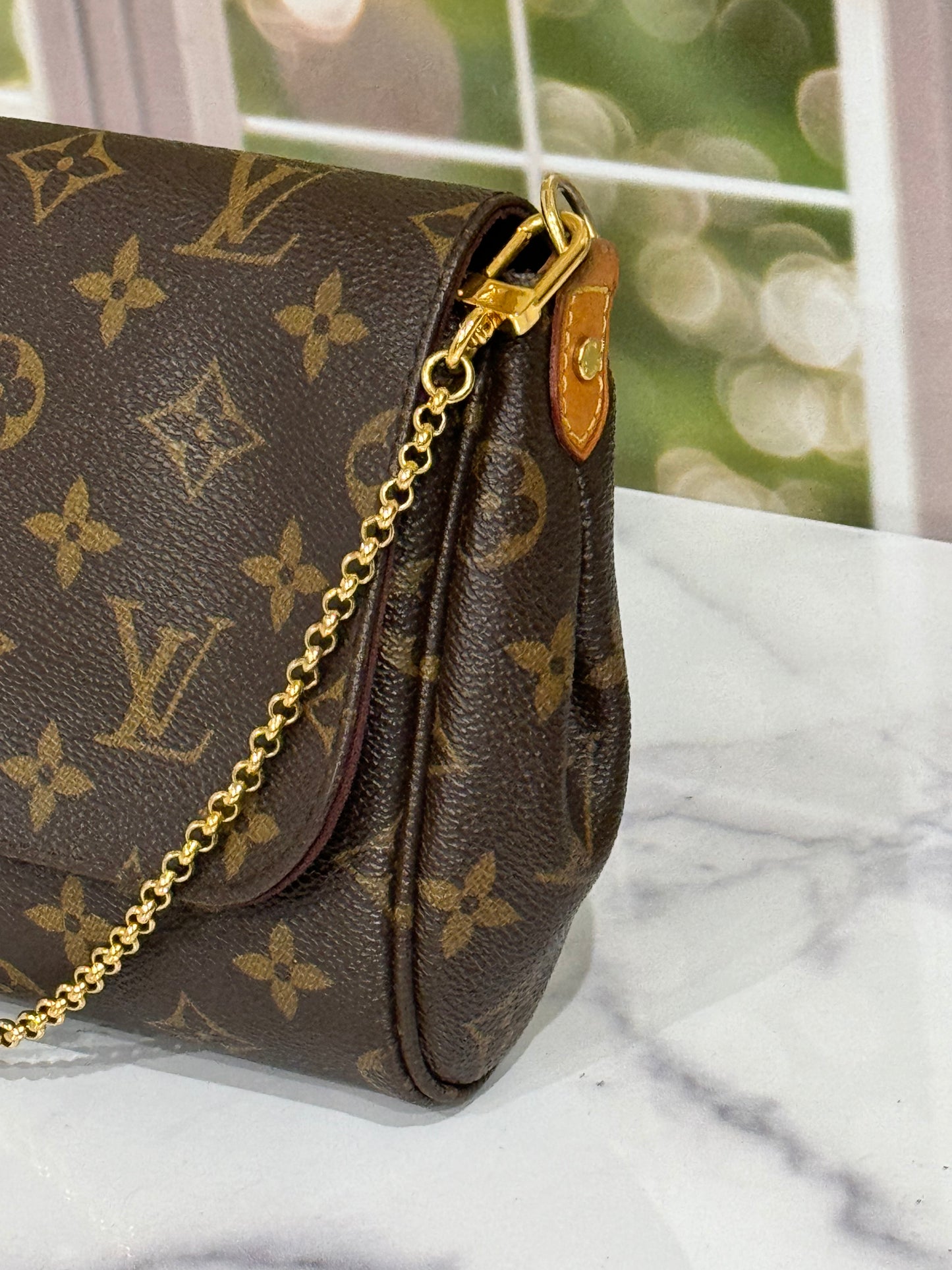 SA4153 Pre-Owned Louis Vuitton Favorite Monogram Mm size