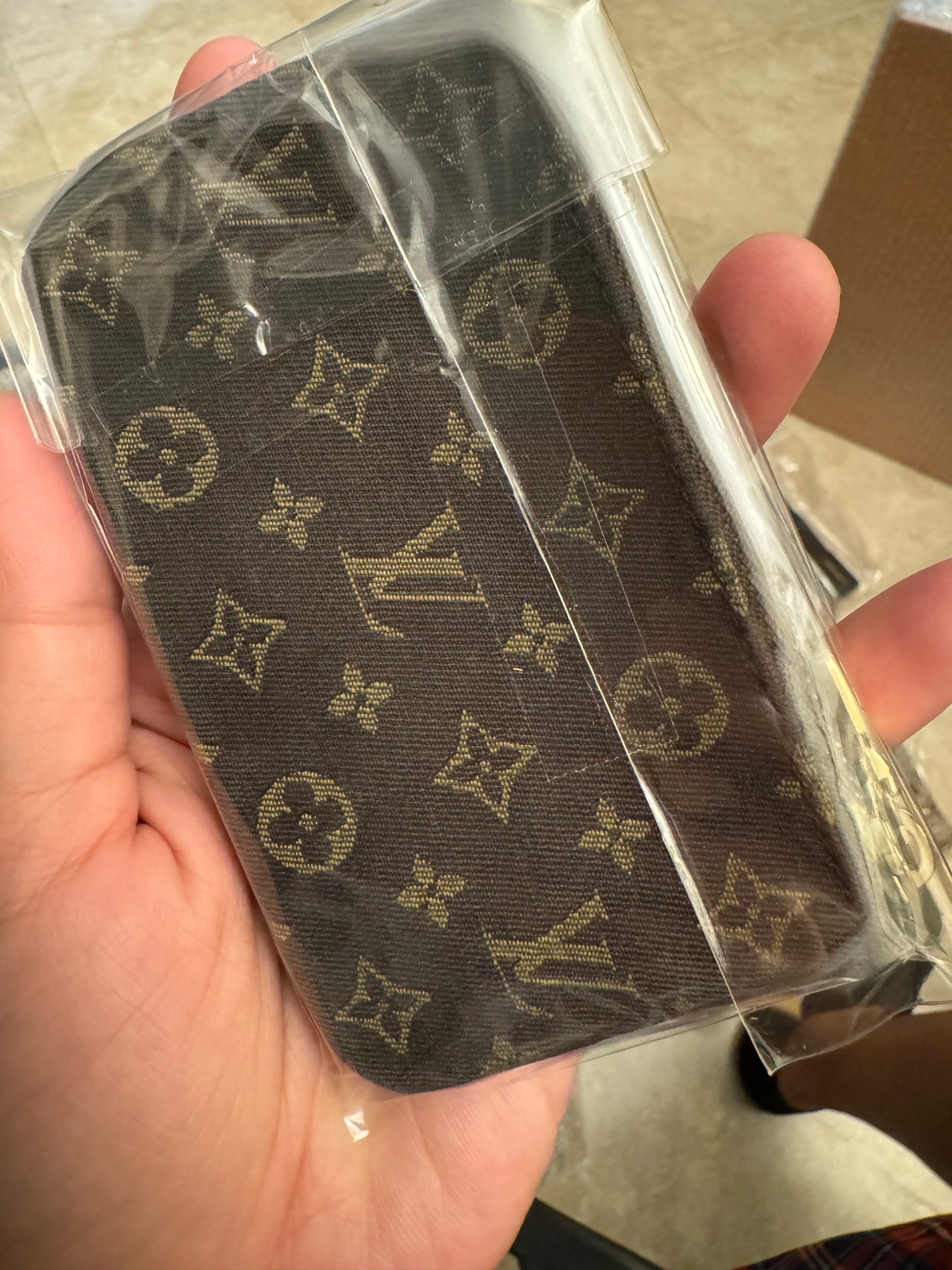 Preowned Louis Vuitton Estrella MM Suze