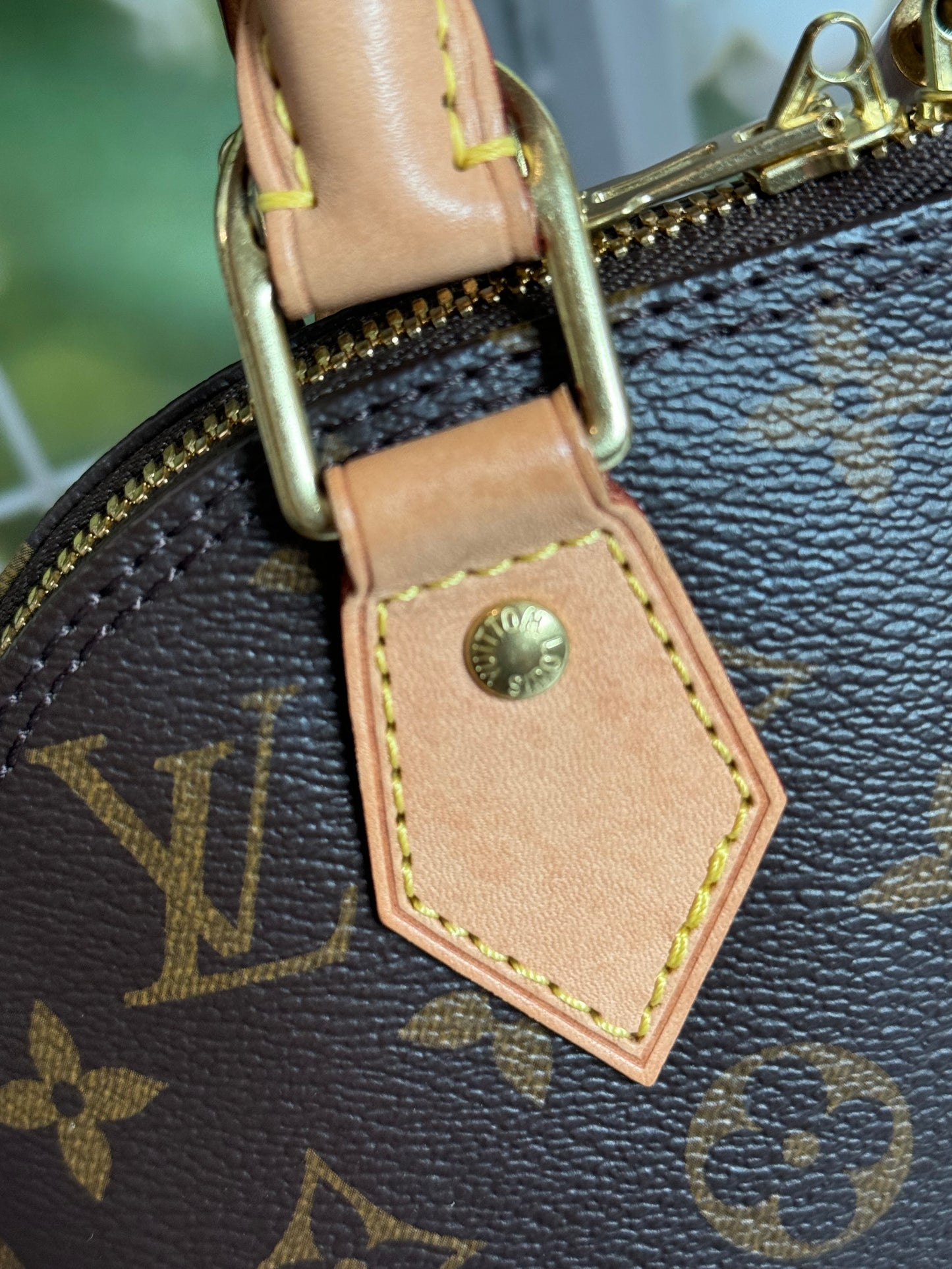 Preowned Louis Vuitton Alma Bb monogram